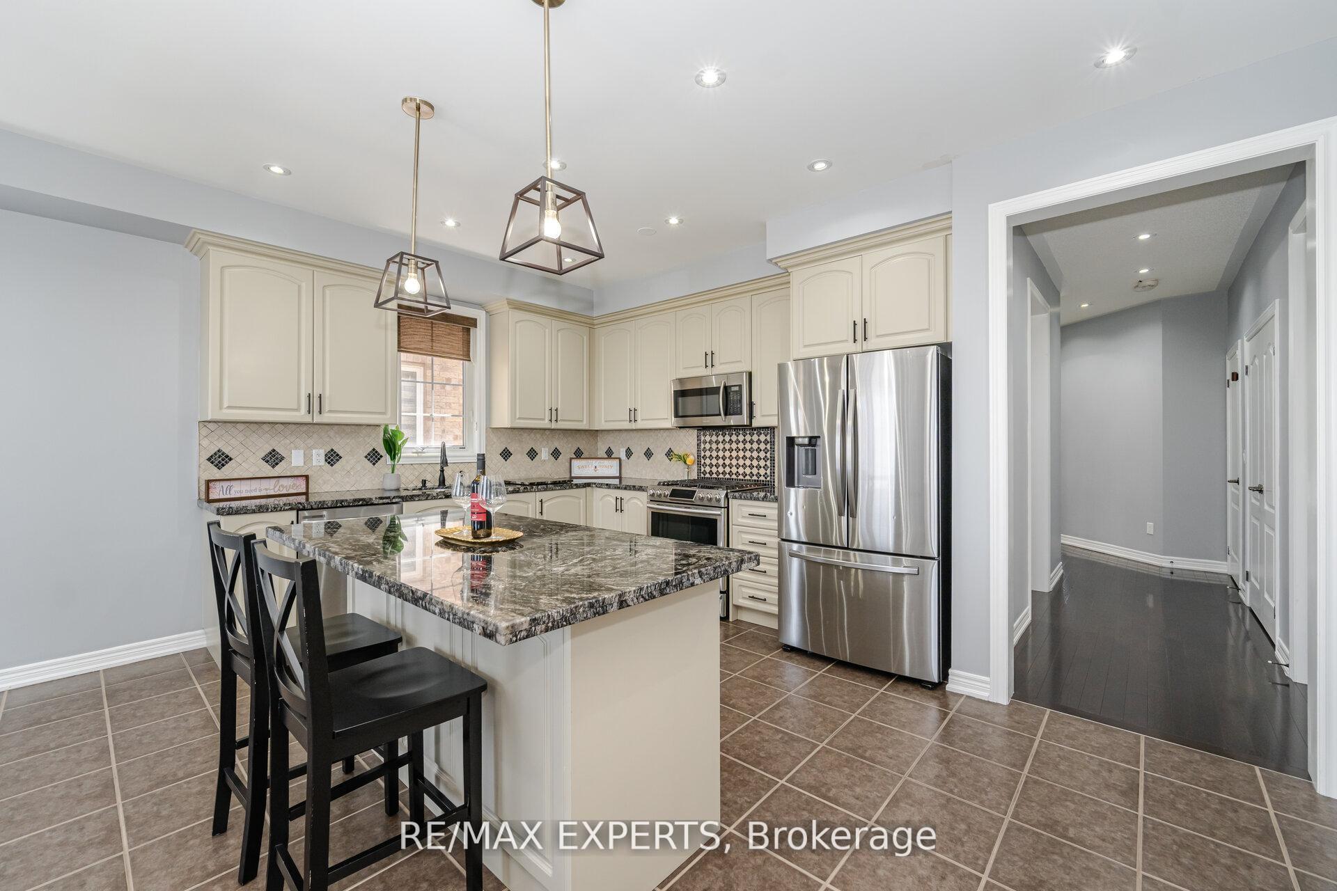 Photo 19 of 75 Durango Drive, Brampton, Credit Valley — HOMEH