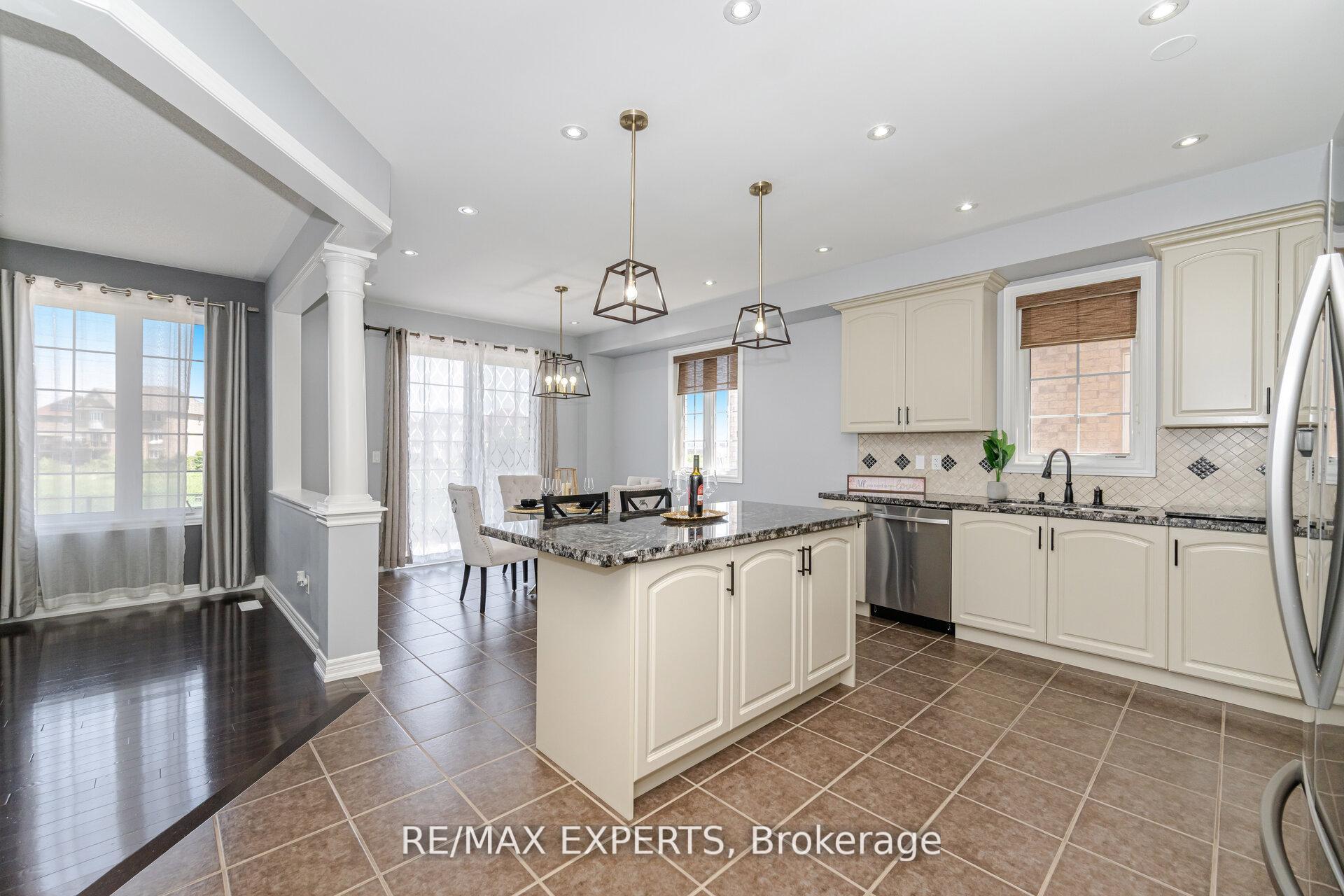 Photo 18 of 75 Durango Drive, Brampton, Credit Valley — HOMEH