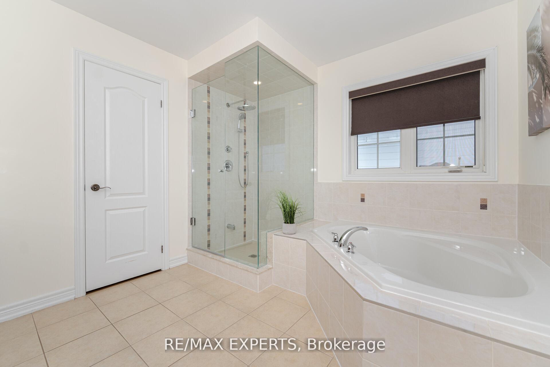 Photo 47 of 75 Durango Drive, Brampton, Credit Valley — HOMEH