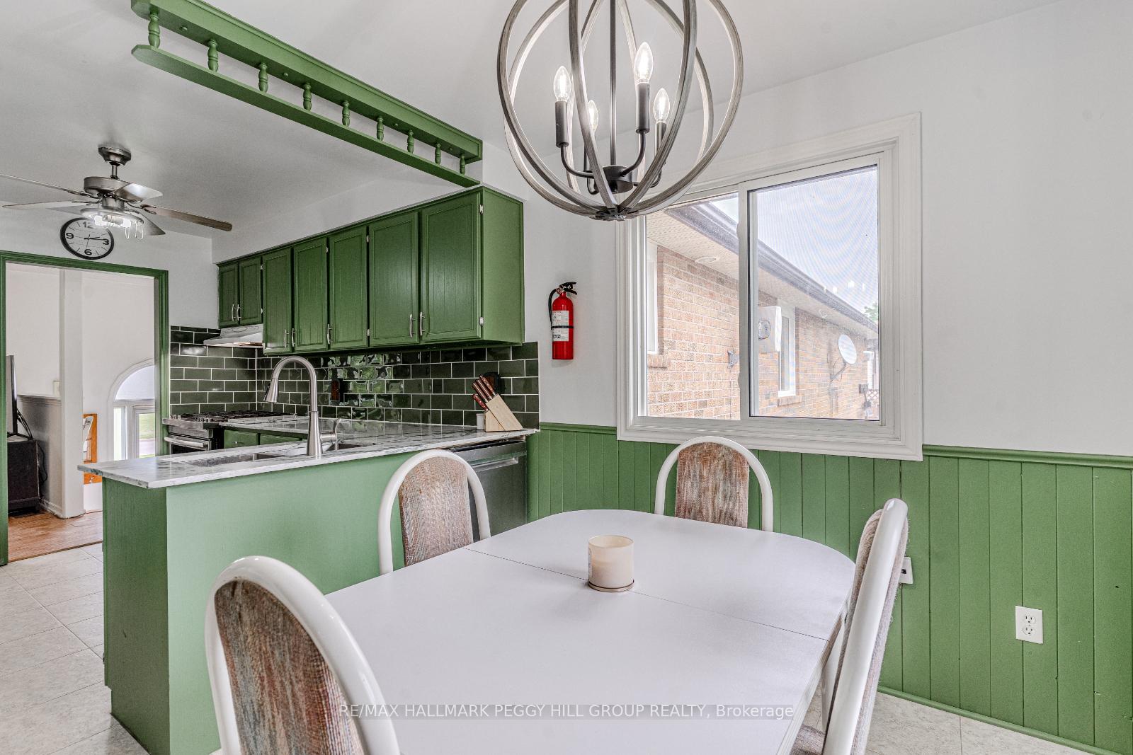 Photo 13 of 2121 Gordon Street, Innisfil, Stroud — HOMEH