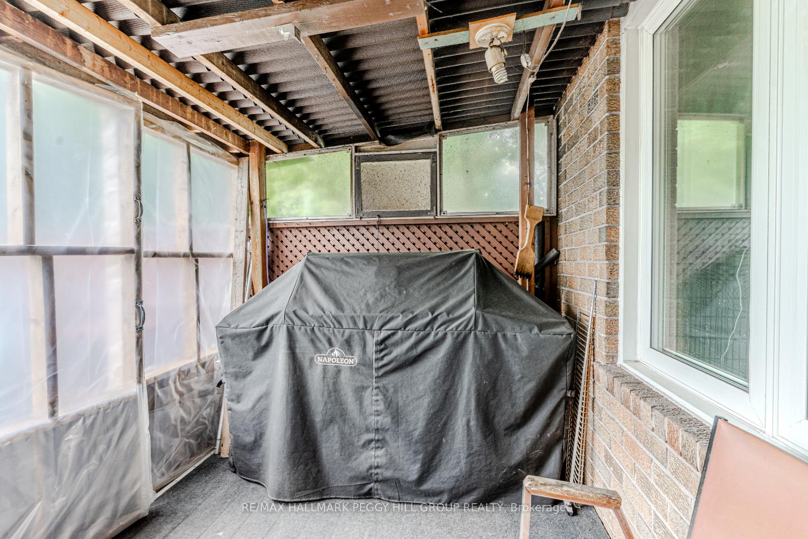 Photo 15 of 2121 Gordon Street, Innisfil, Stroud — HOMEH