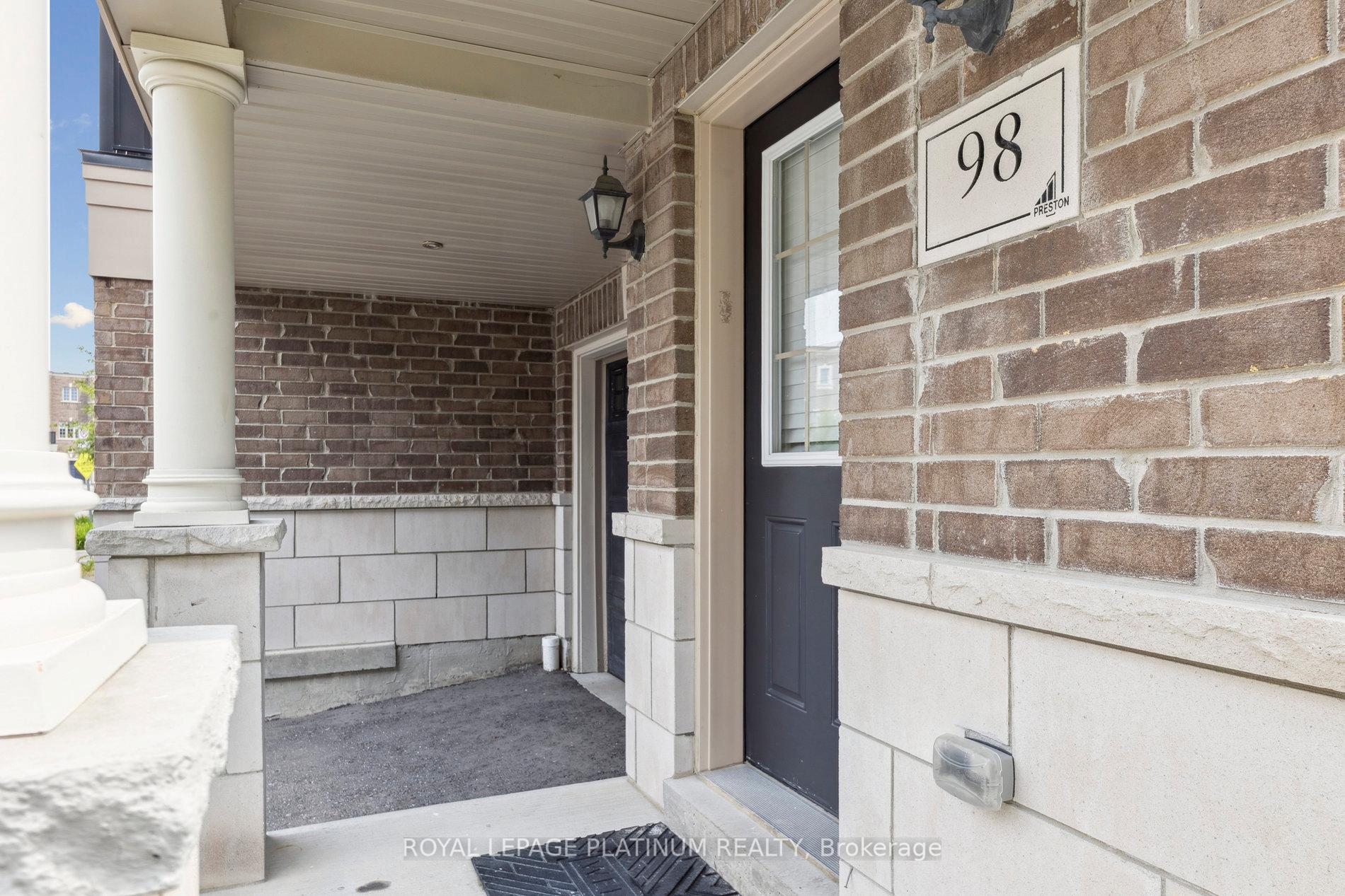 Photo 7 of 98 Ferris Square, Clarington, Courtice — HOMEH