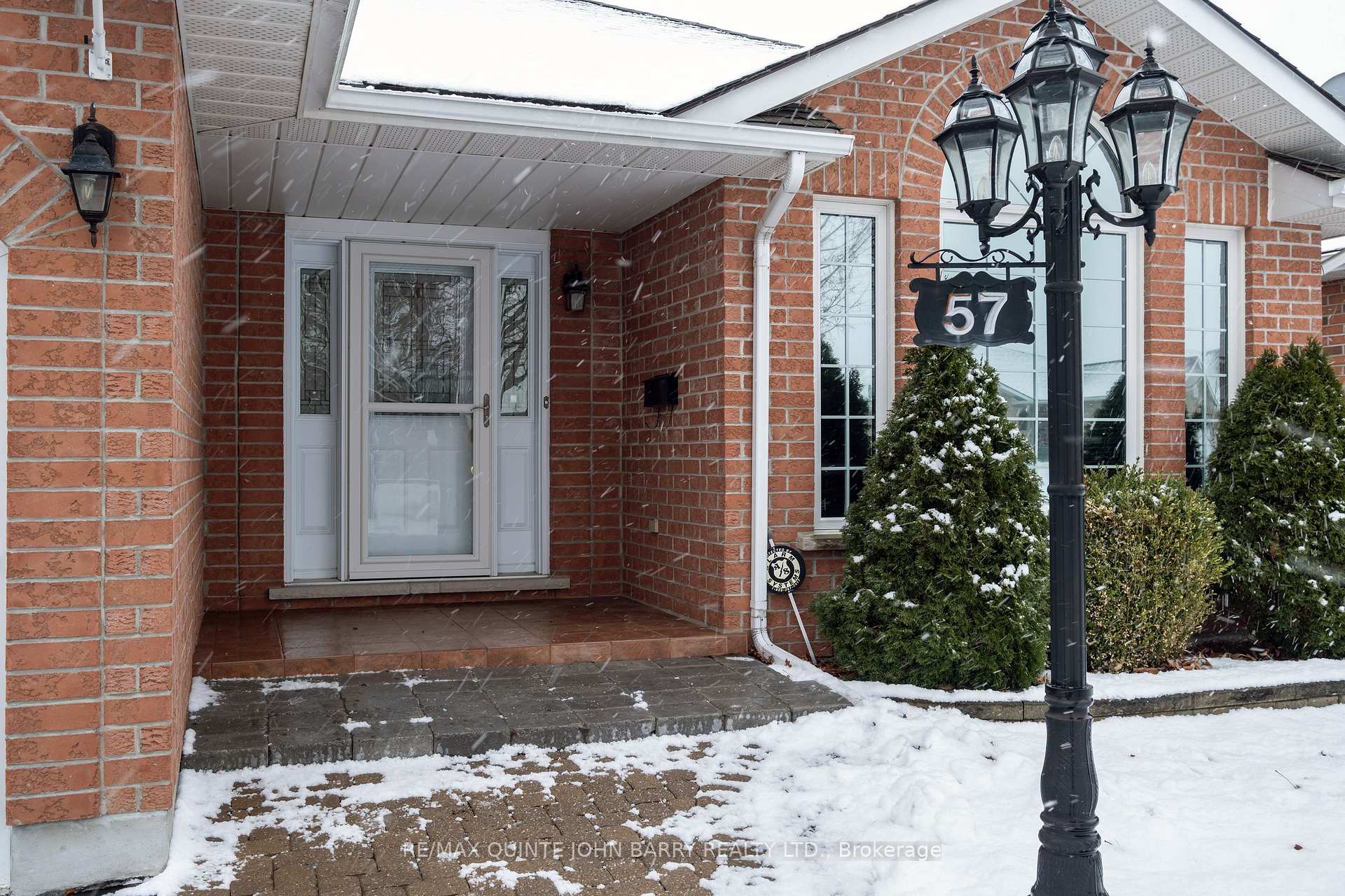 Photo 2 of 57 Hemlock Crescent, Belleville, Belleville Ward — HOMEH