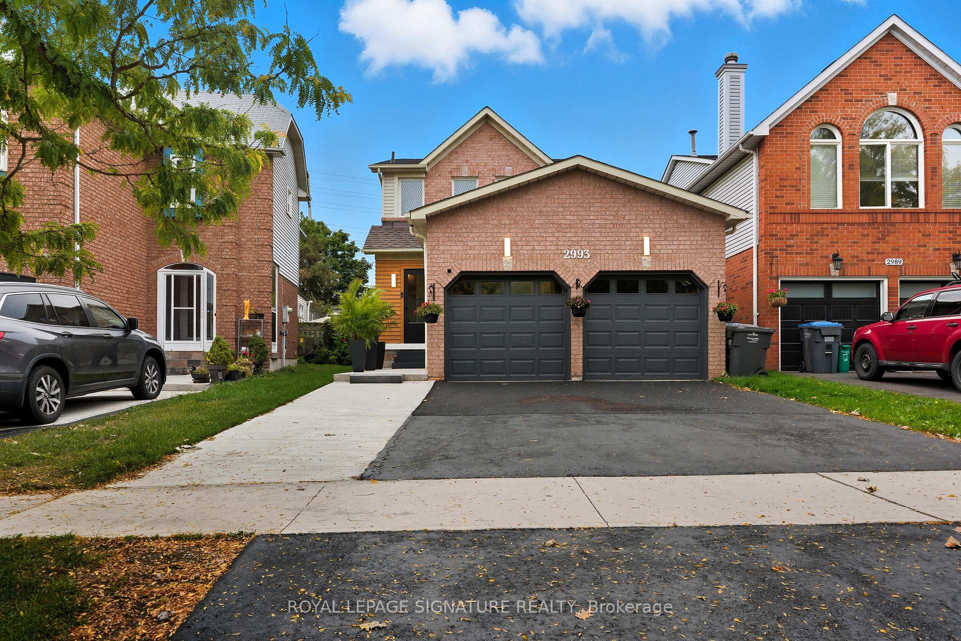 Front of 2993 Gulfstream Way