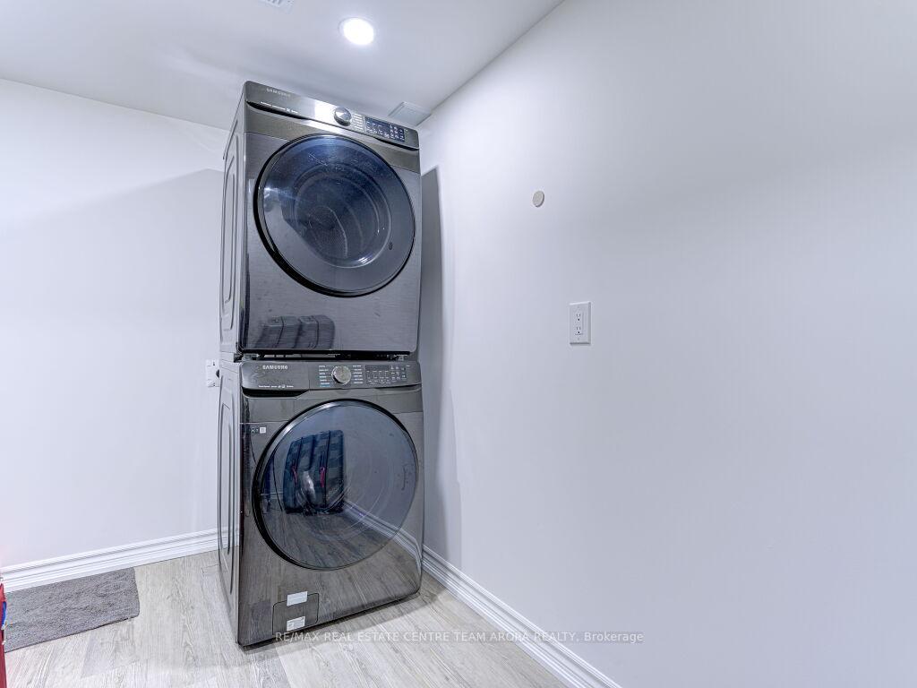 Photo 33 of 26 Lightcatcher Circle, Brampton, Bram East — HOMEH