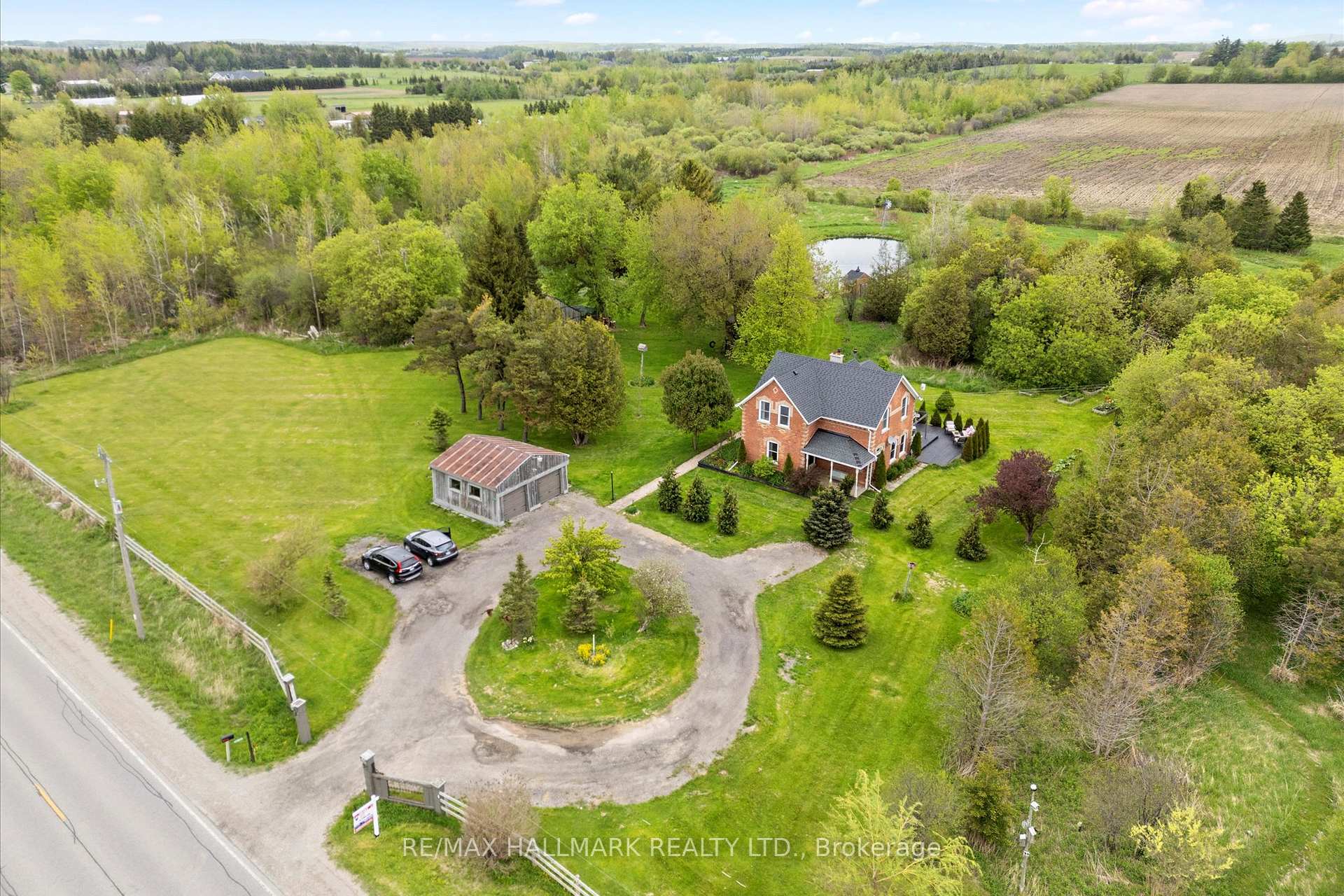 Photo 46 of 473395 County Road 11, Amaranth, Rural Amaranth — HOMEH