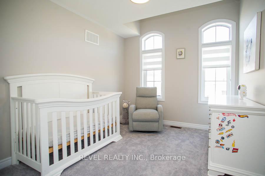Photo 20 of 2 Attlebery Crescent, Brant, Paris — HOMEH