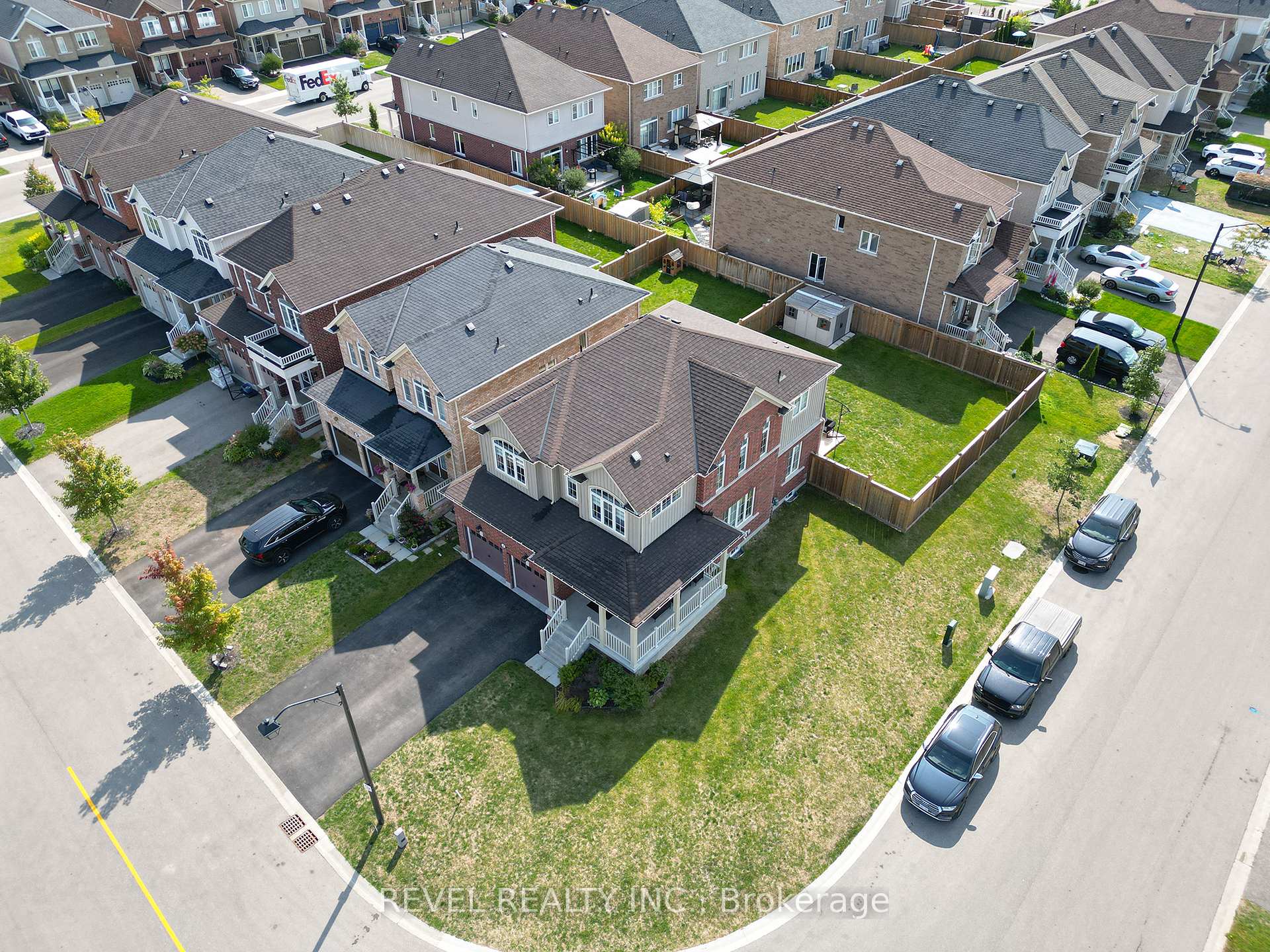Photo 32 of 2 Attlebery Crescent, Brant, Paris — HOMEH