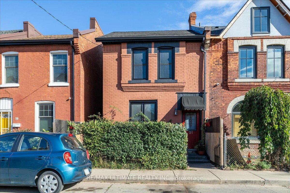 Front of 21 Severn Street