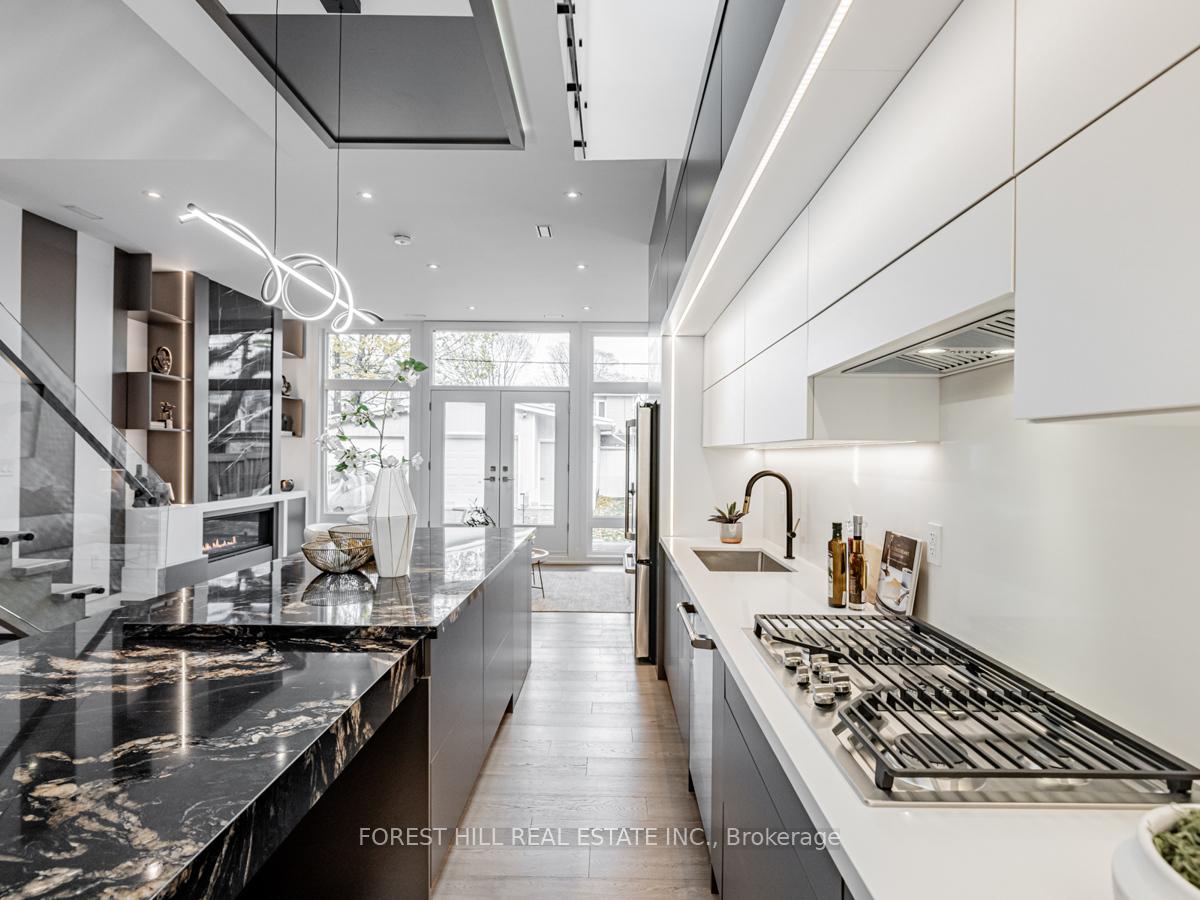Photo 18 of 19 Devon Road, Toronto, East End-Danforth — HOMEH
