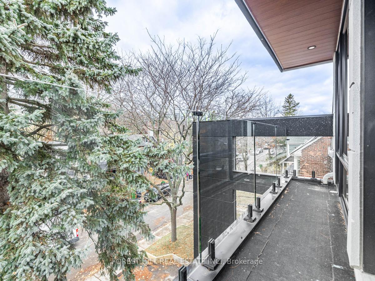Photo 35 of 19 Devon Road, Toronto, East End-Danforth — HOMEH