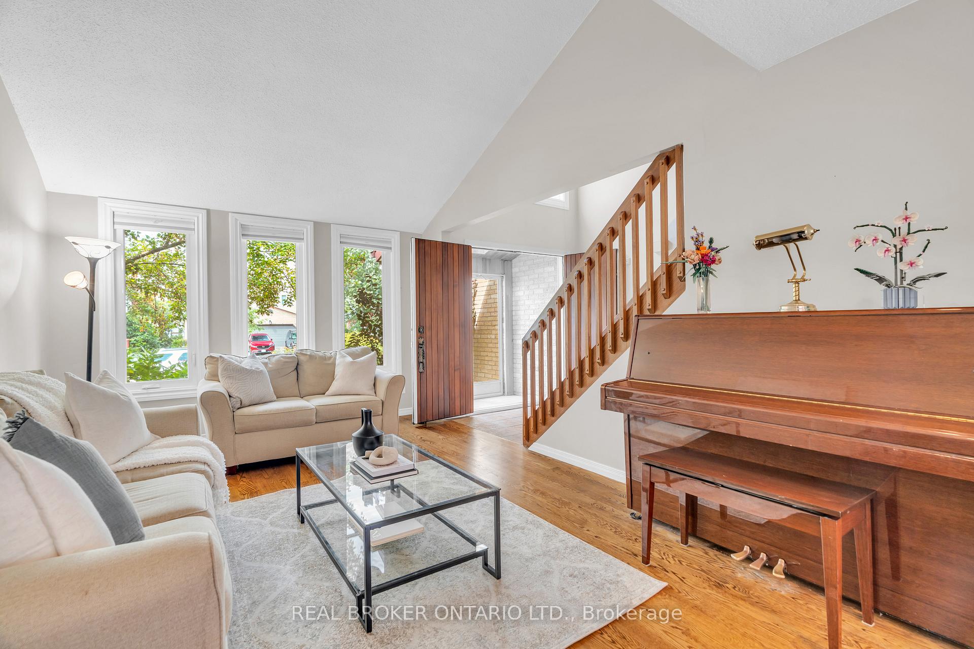Photo 7 of 3 Brookhaven Court, Guelph, Kortright West — HOMEH