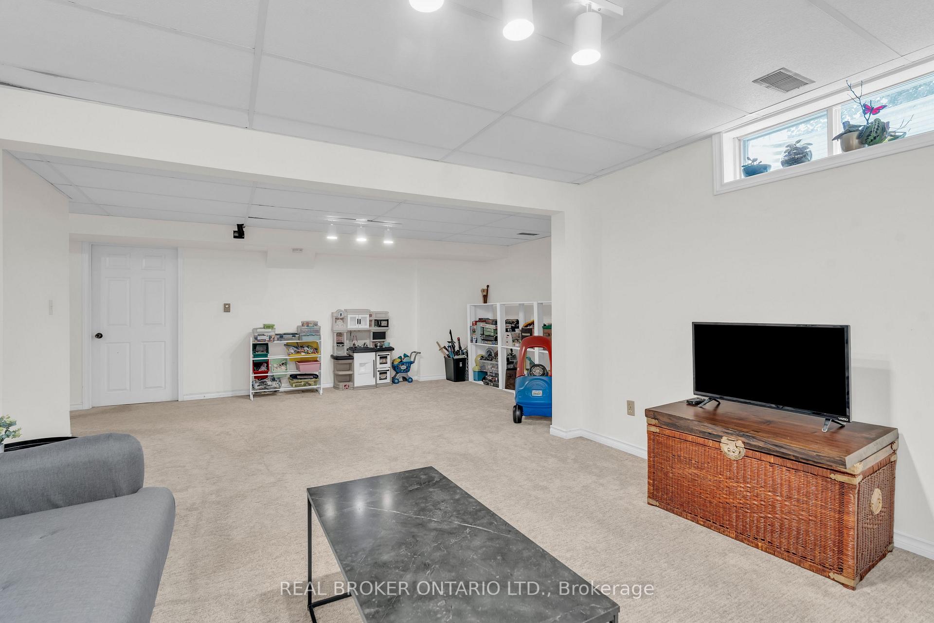 Photo 31 of 3 Brookhaven Court, Guelph, Kortright West — HOMEH