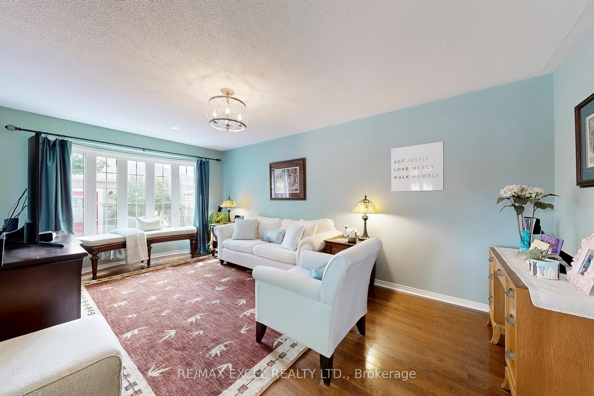 Photo 7 of 44 Black Creek Drive, Markham, Cornell — HOMEH