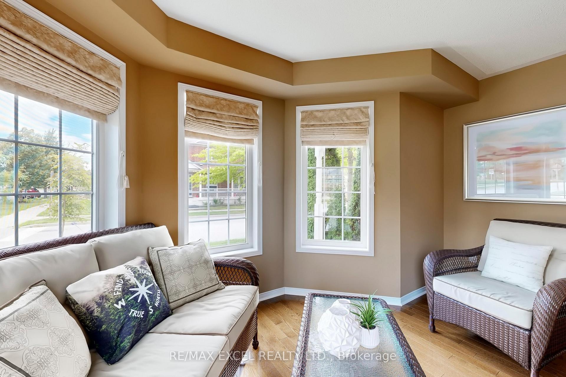 Photo 10 of 44 Black Creek Drive, Markham, Cornell — HOMEH