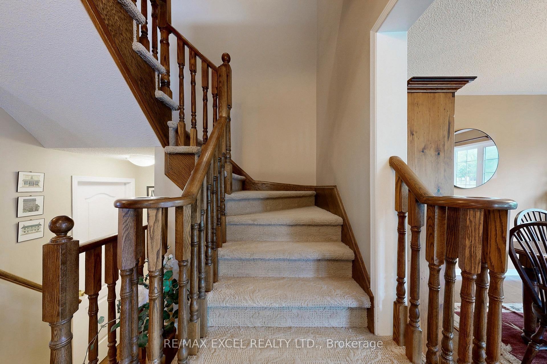 Photo 32 of 44 Black Creek Drive, Markham, Cornell — HOMEH