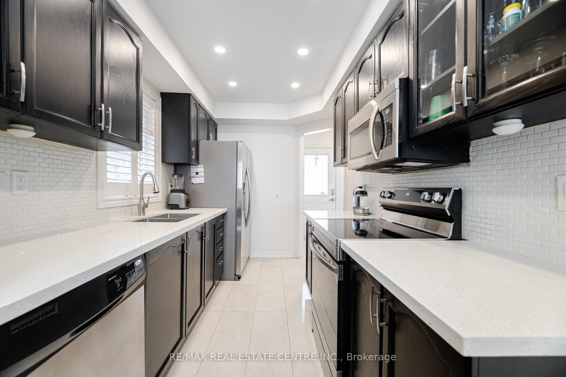 Photo 35 of 108 Barleyfield Road, Brampton, Sandringham-Wellington North — HOMEH