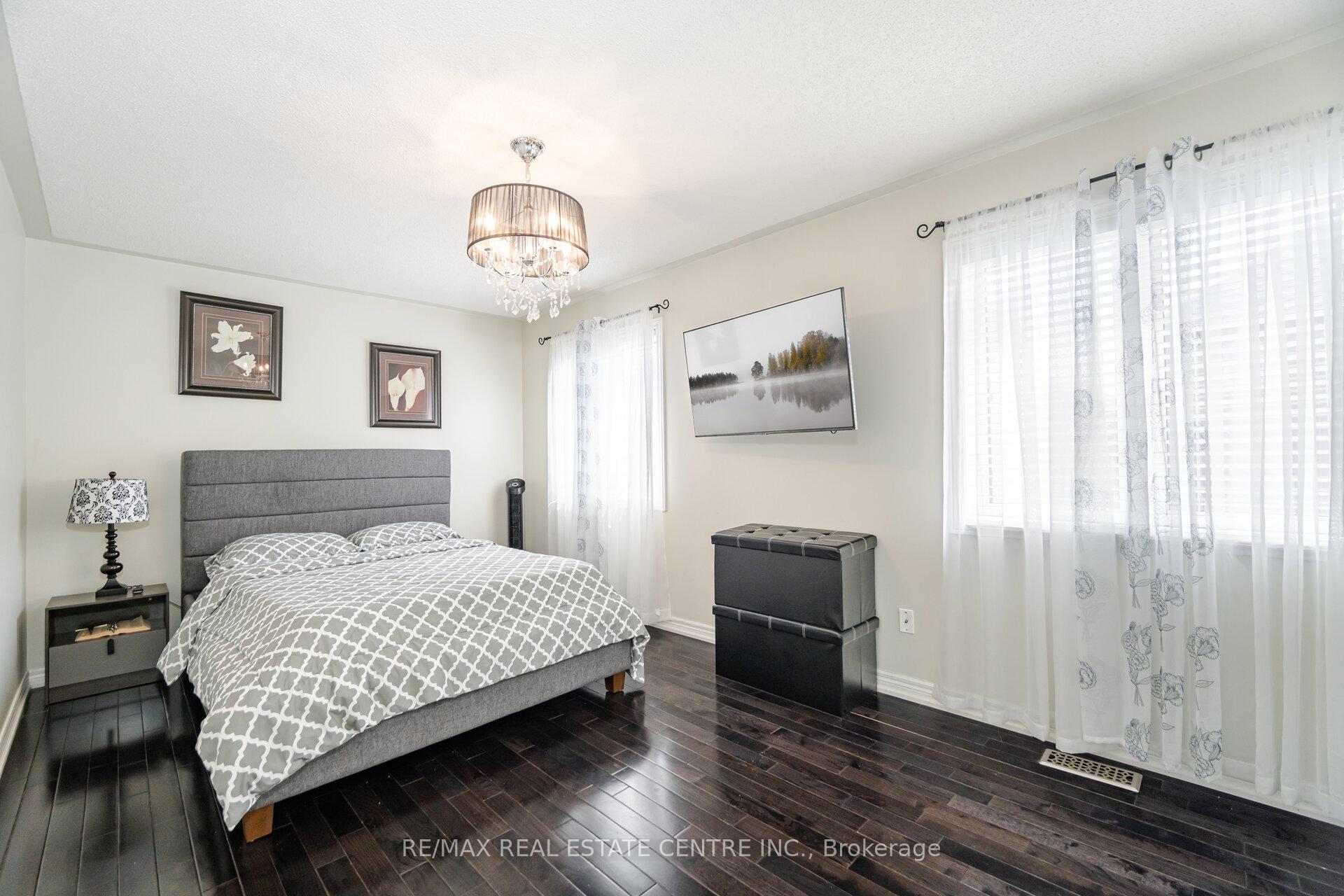 Photo 21 of 108 Barleyfield Road, Brampton, Sandringham-Wellington North — HOMEH