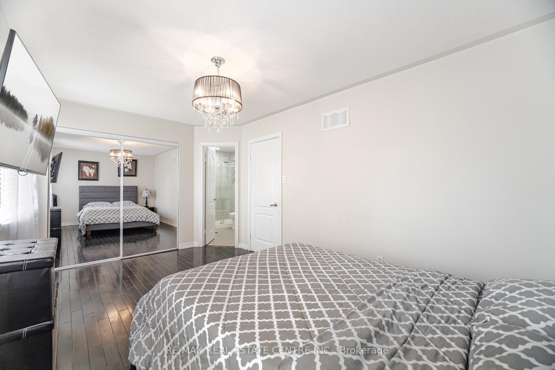 Photo 18 of 108 Barleyfield Road, Brampton, Sandringham-Wellington North — HOMEH