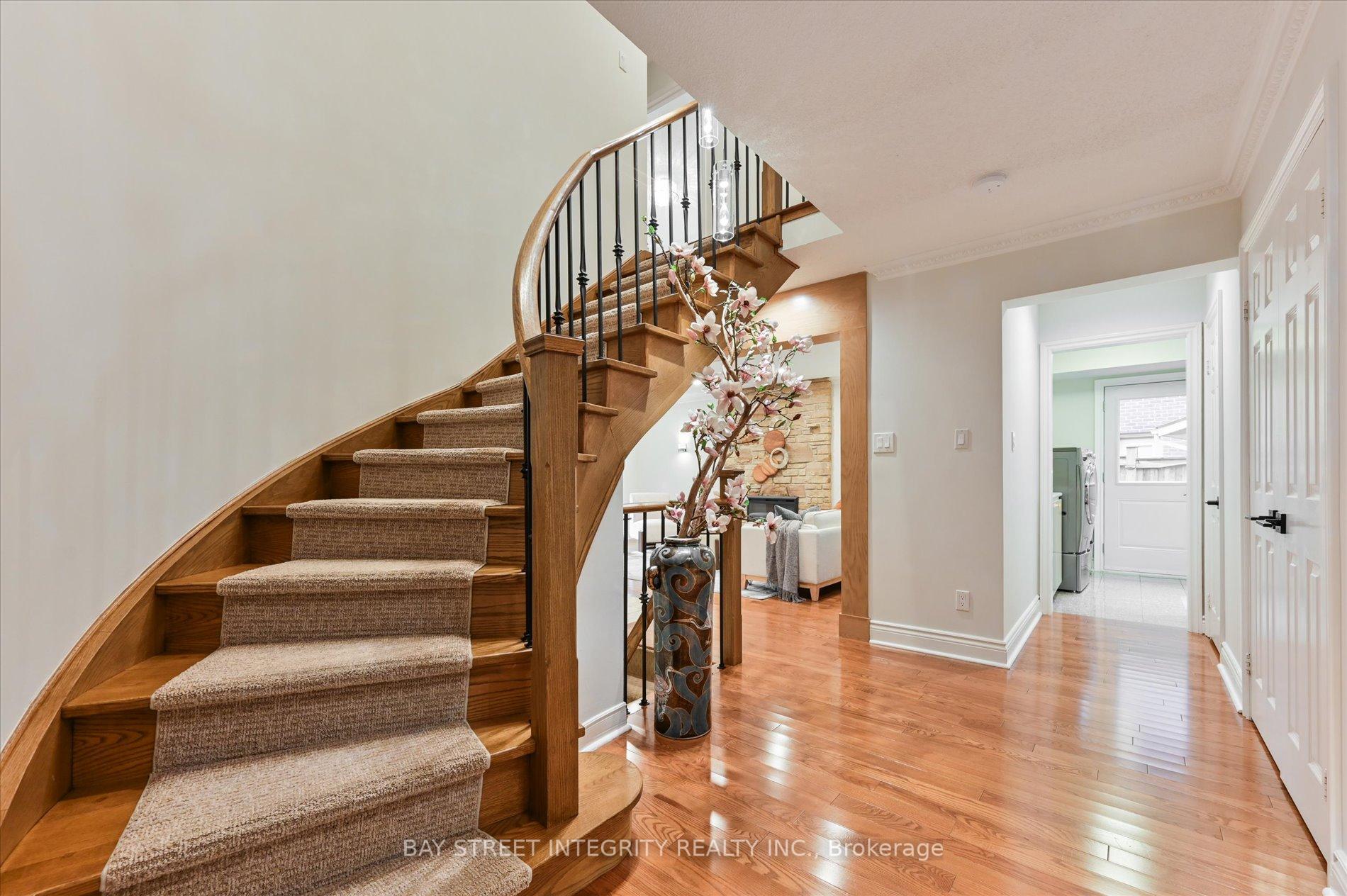 Photo 19 of 9 Ritter Crescent, Markham, Unionville — HOMEH