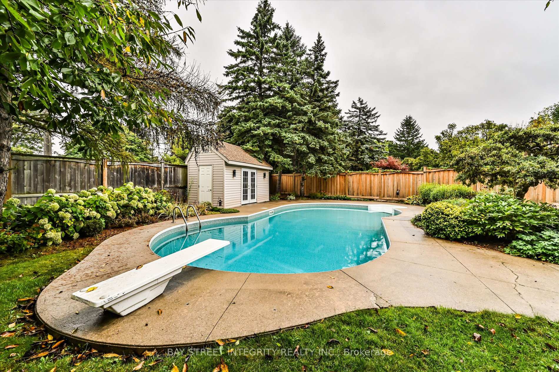 Photo 40 of 9 Ritter Crescent, Markham, Unionville — HOMEH