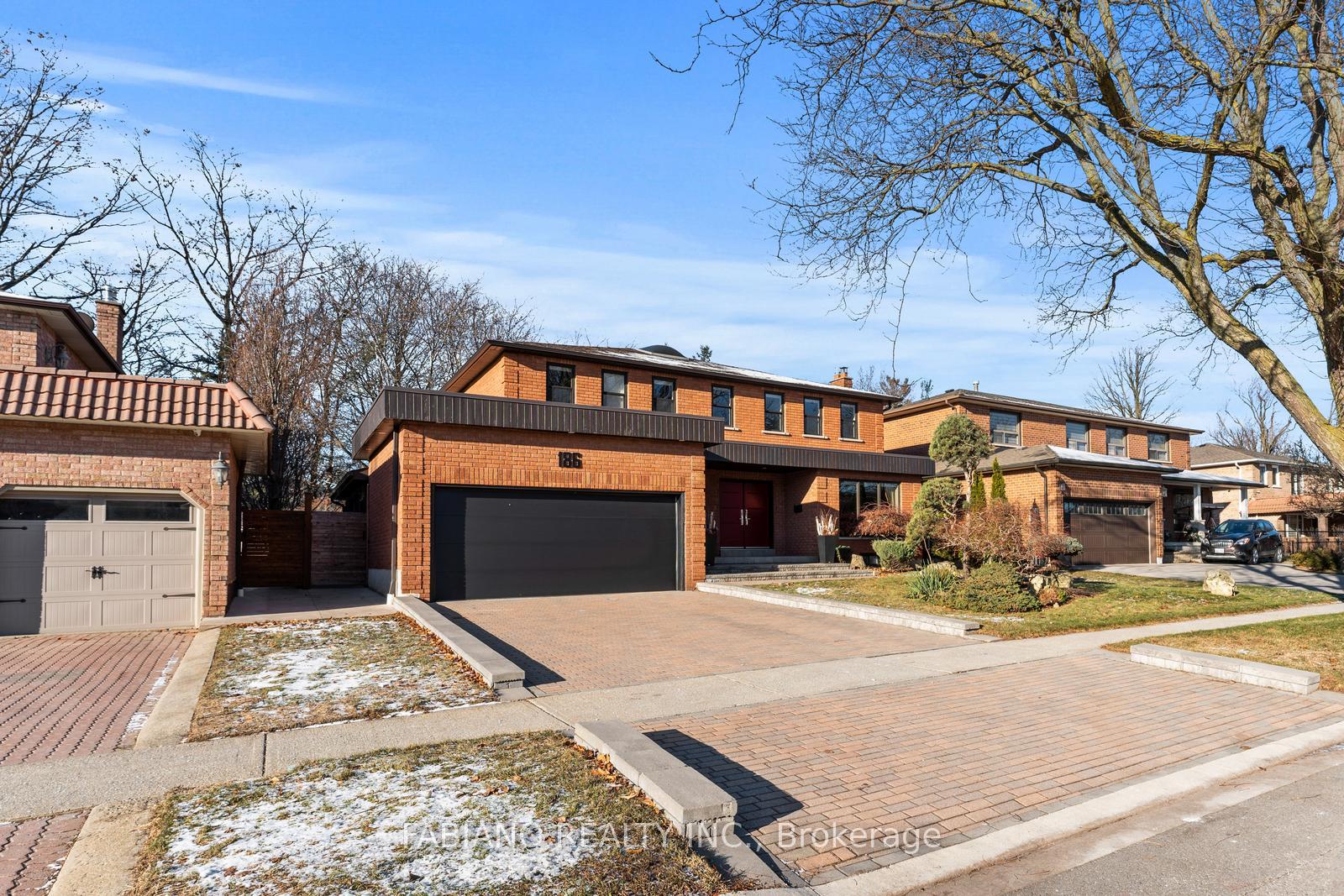 Front of 186 Wigwoss Drive