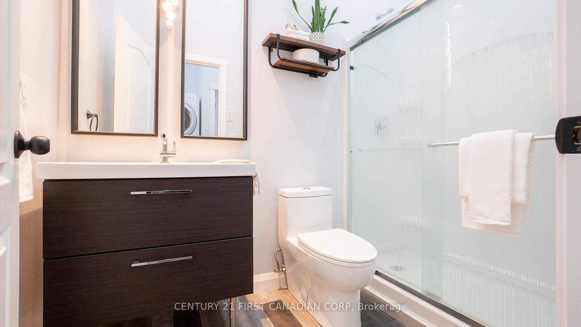 Photo 14 of 605 Lakeshore Road, Sarnia — HOMEH
