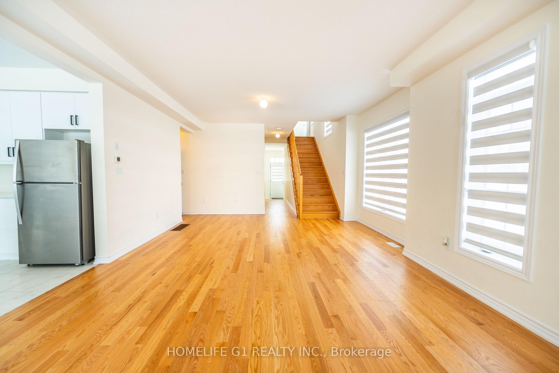 Photo 11 of 50 Rochester Drive, Barrie, Lakeshore — HOMEH