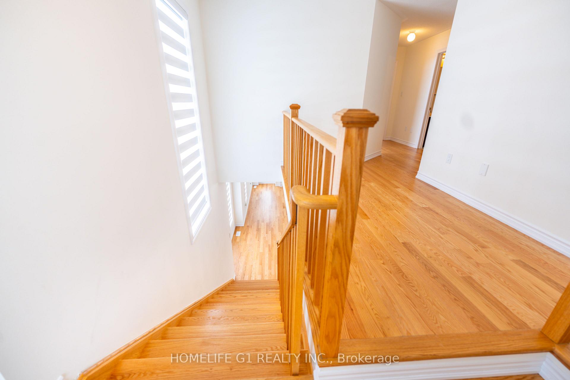 Photo 20 of 50 Rochester Drive, Barrie, Lakeshore — HOMEH