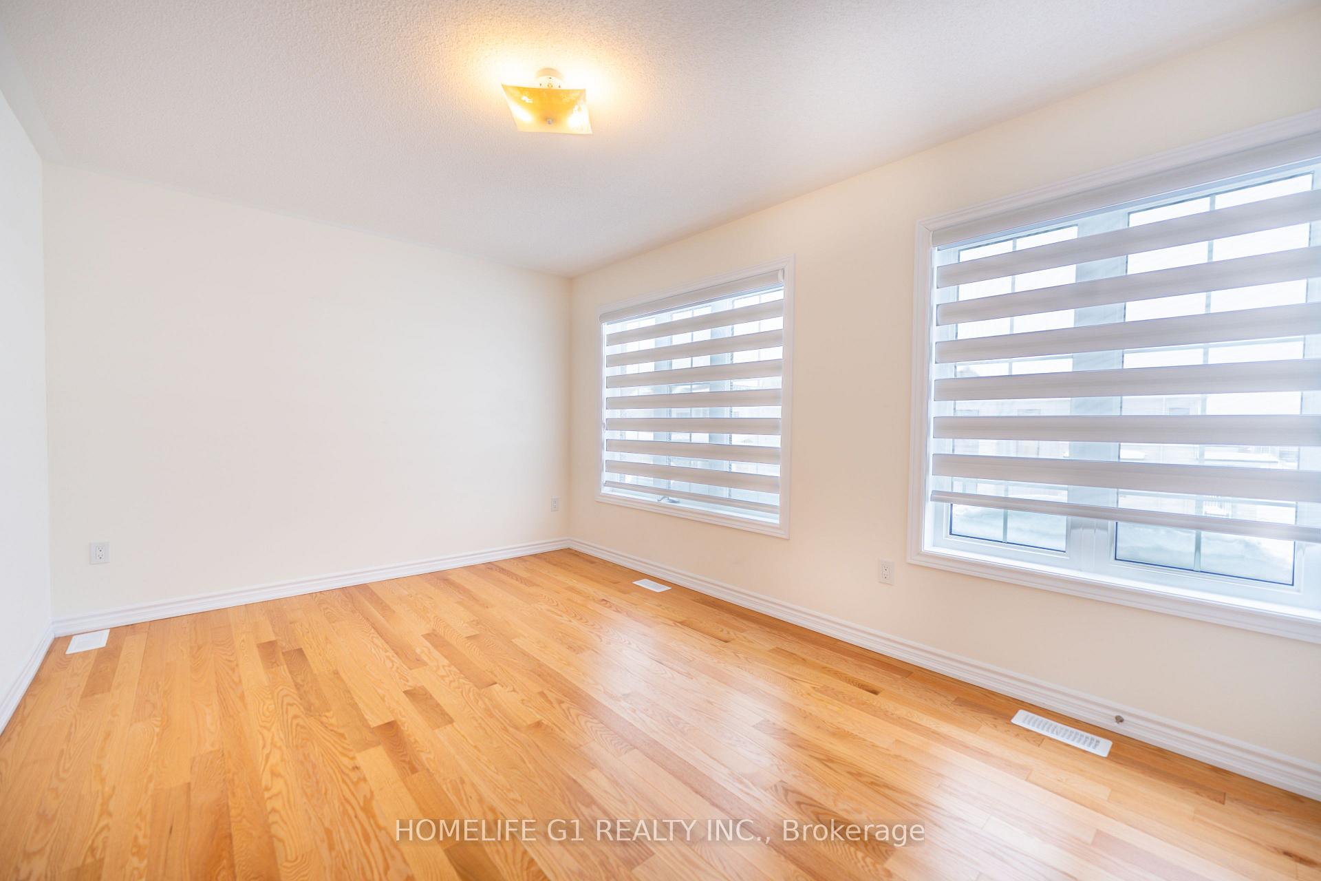 Photo 23 of 50 Rochester Drive, Barrie, Lakeshore — HOMEH