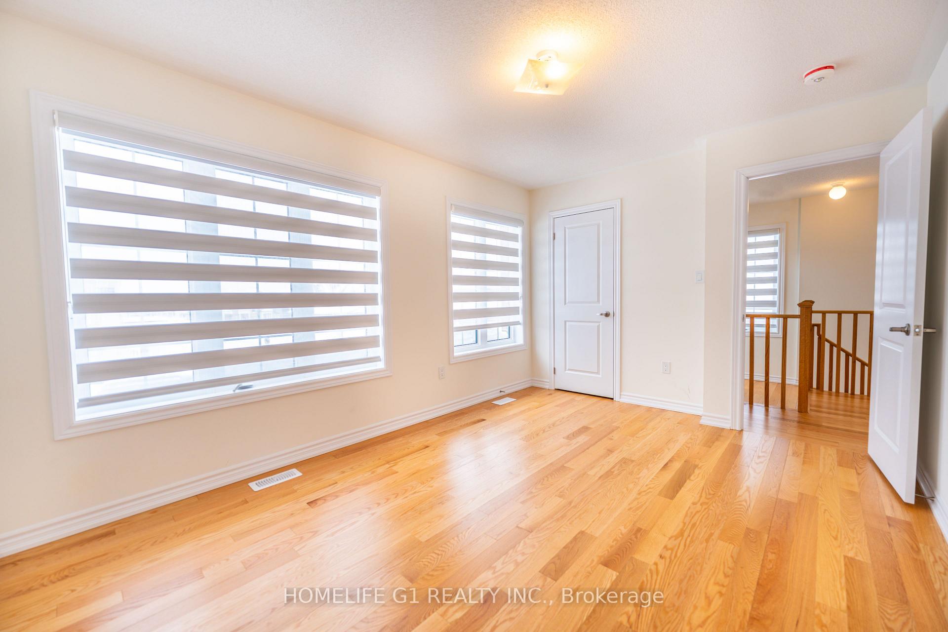 Photo 24 of 50 Rochester Drive, Barrie, Lakeshore — HOMEH