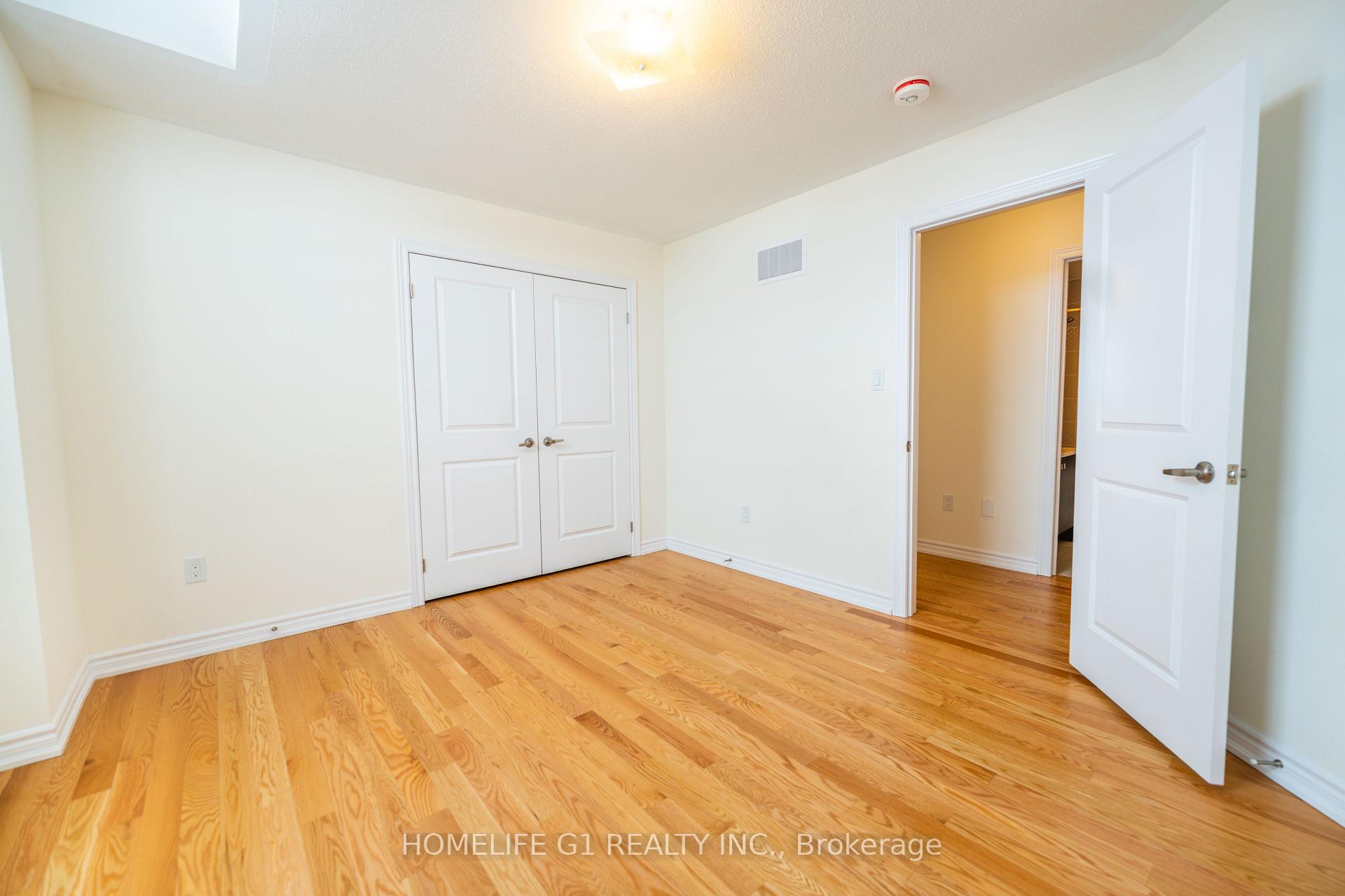 Photo 28 of 50 Rochester Drive, Barrie, Lakeshore — HOMEH
