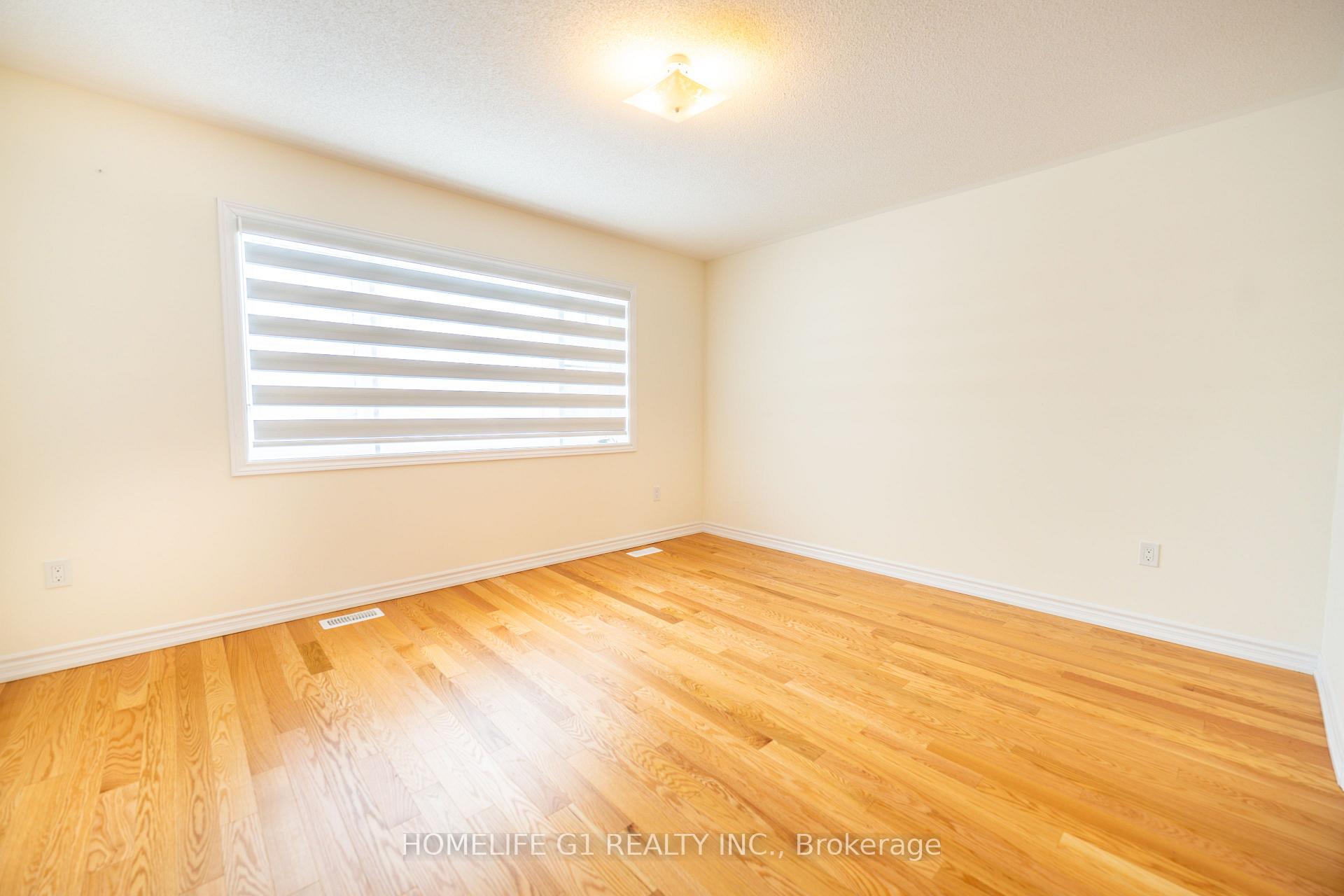 Photo 29 of 50 Rochester Drive, Barrie, Lakeshore — HOMEH