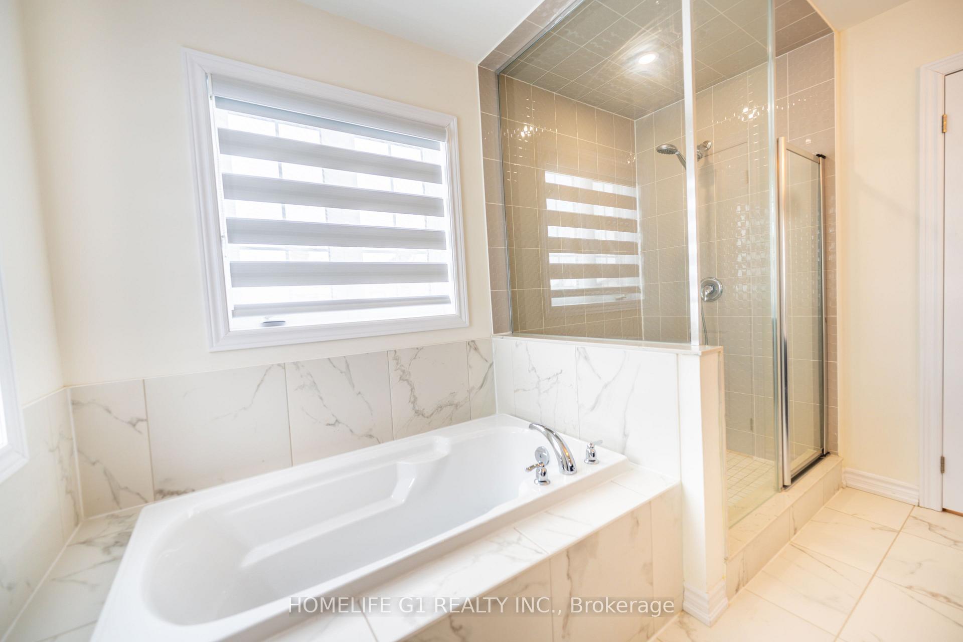 Photo 35 of 50 Rochester Drive, Barrie, Lakeshore — HOMEH