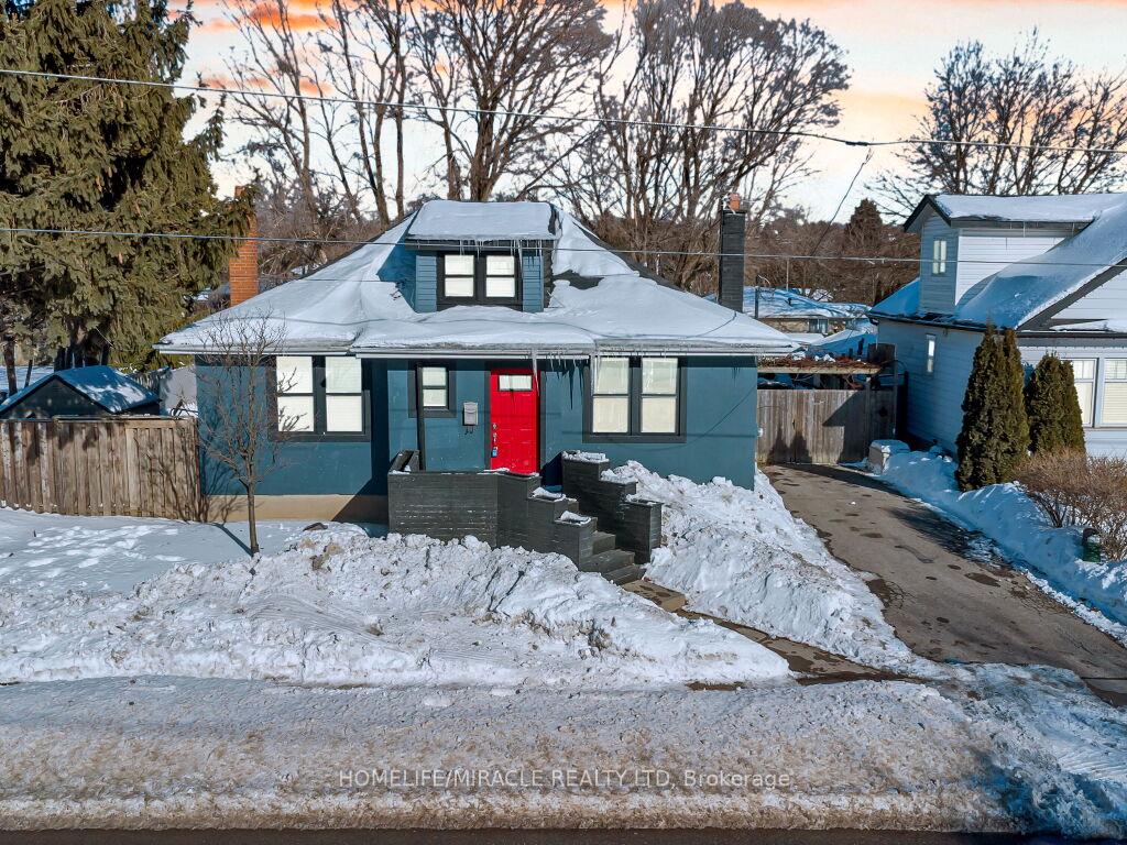 Front of 87 harmony Road S