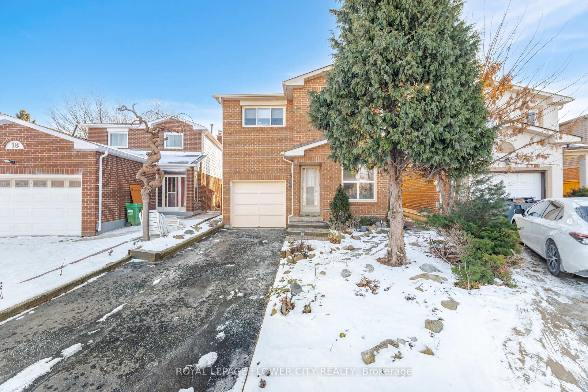 Photo 1 of 20 Trewartha Crescent, Brampton, Heart Lake West — HOMEH