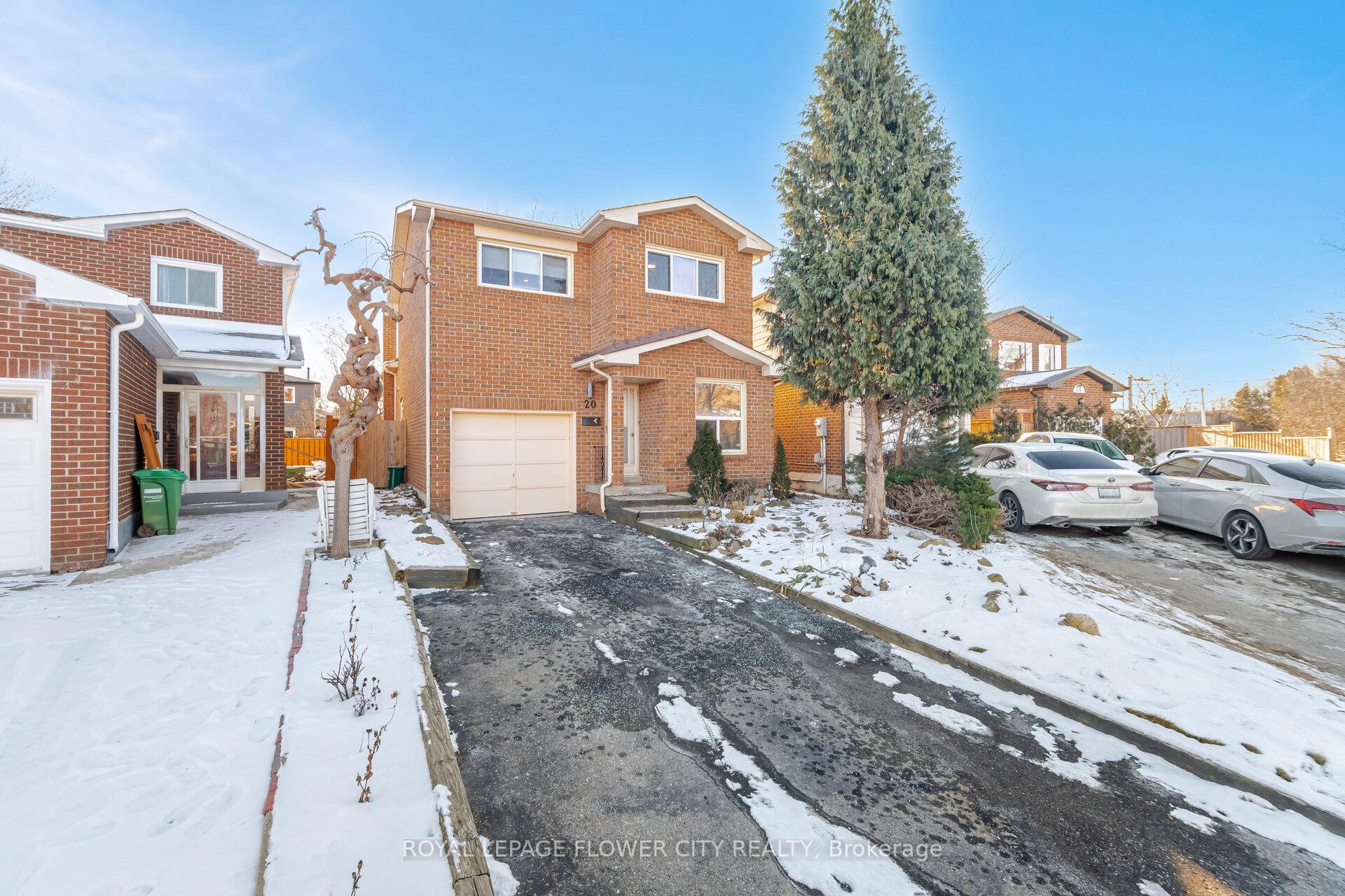 Photo 5 of 20 Trewartha Crescent, Brampton, Heart Lake West — HOMEH