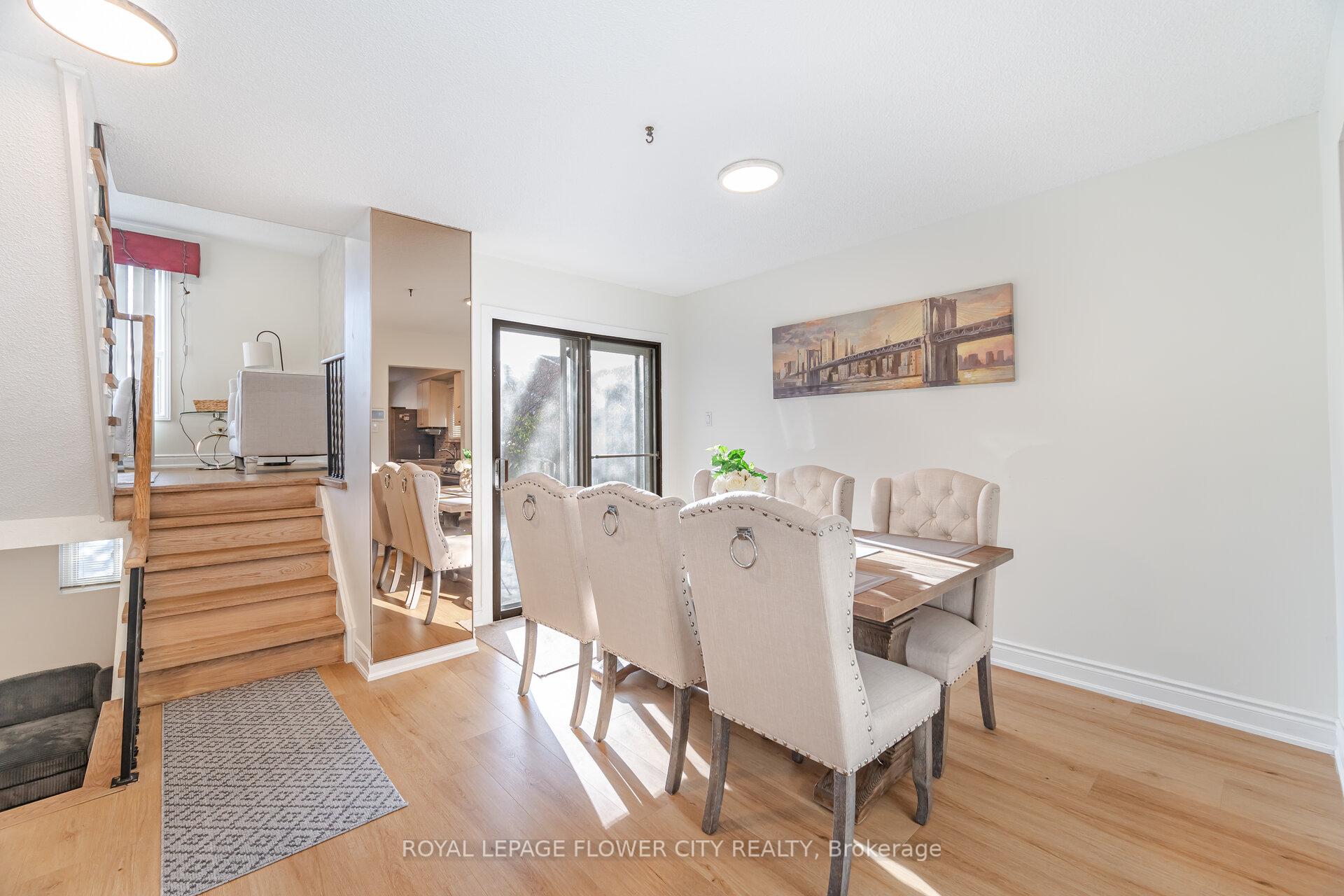 Photo 11 of 20 Trewartha Crescent, Brampton, Heart Lake West — HOMEH