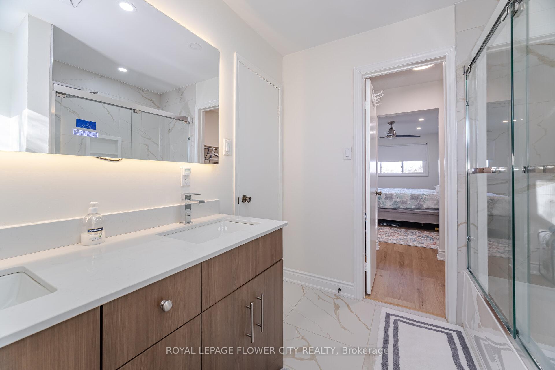 Photo 20 of 20 Trewartha Crescent, Brampton, Heart Lake West — HOMEH