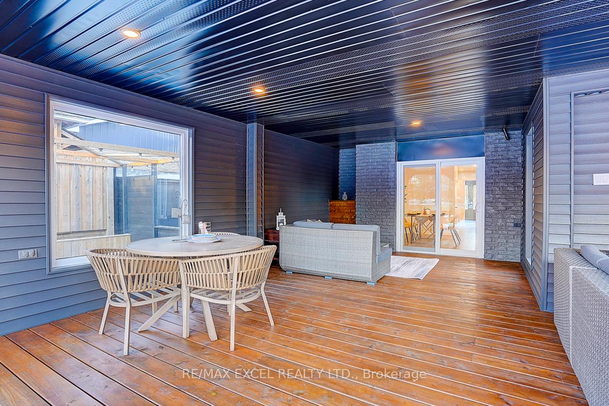 Photo 15 of 112 Guthrie Crescent, Whitby, Lynde Creek — HOMEH