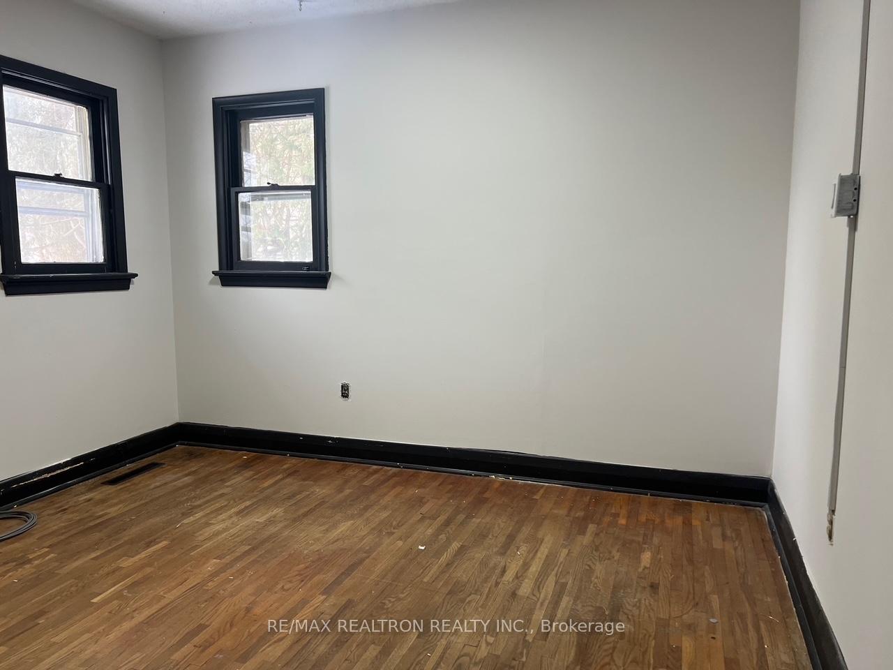 Photo 19 of 191 Toronto Street S, Uxbridge — HOMEH
