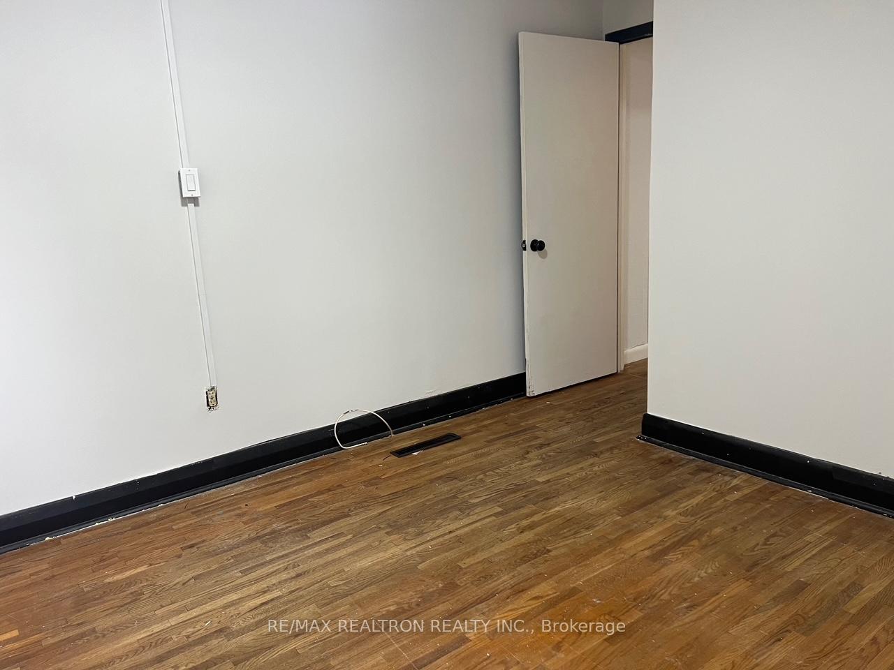 Photo 17 of 191 Toronto Street S, Uxbridge — HOMEH