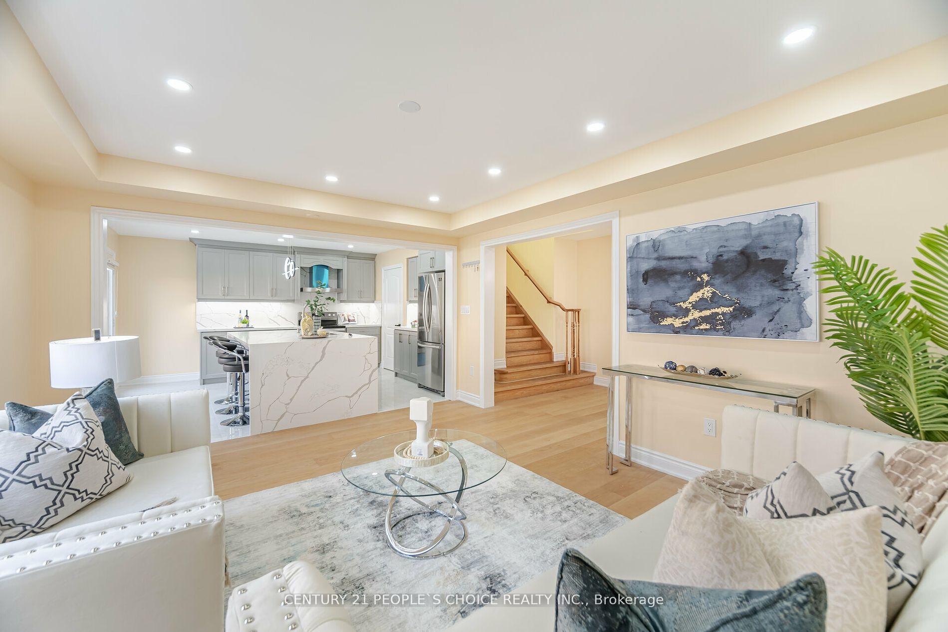 Photo 13 of 9717 Creditview Road, Brampton, Credit Valley — HOMEH
