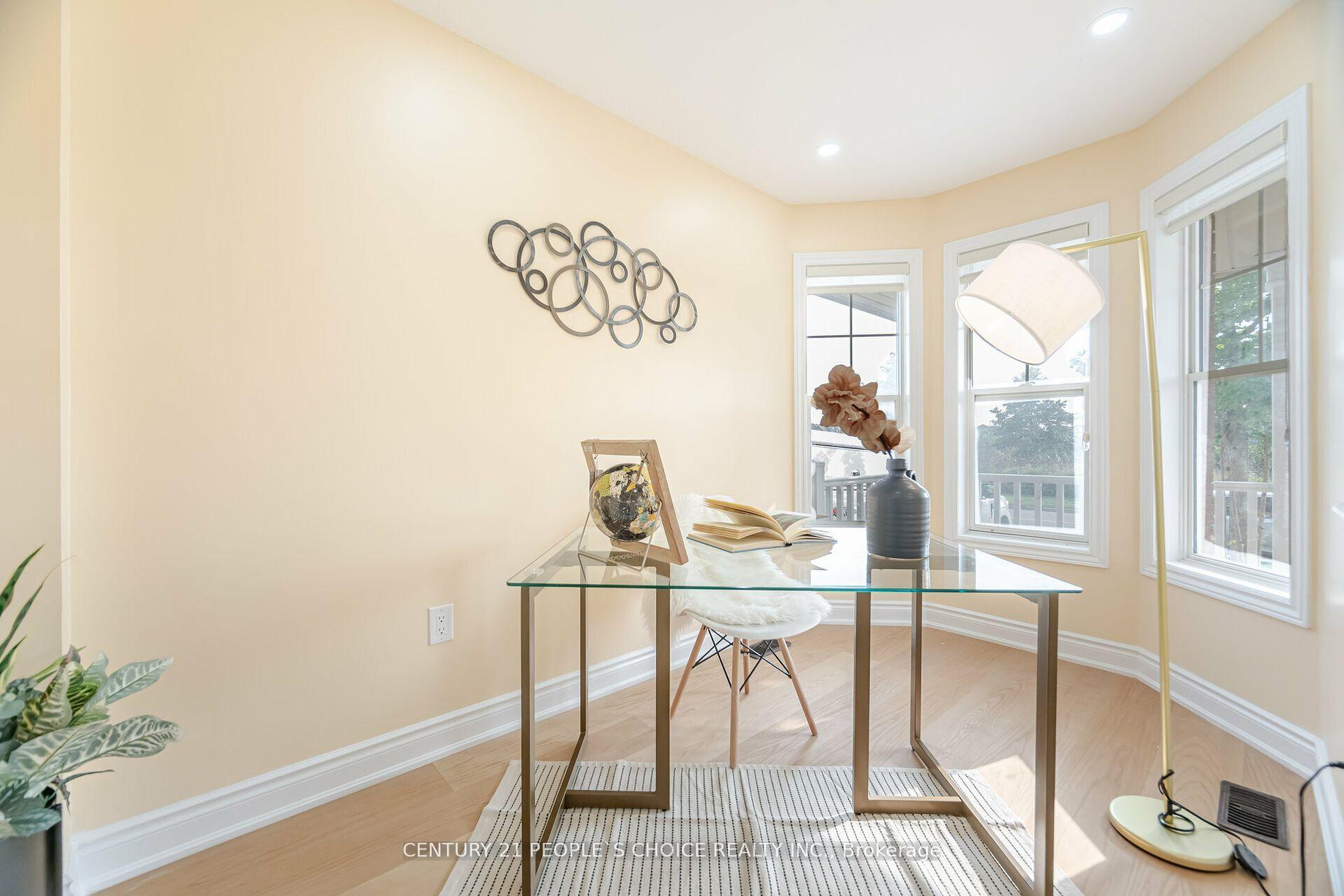 Photo 19 of 9717 Creditview Road, Brampton, Credit Valley — HOMEH