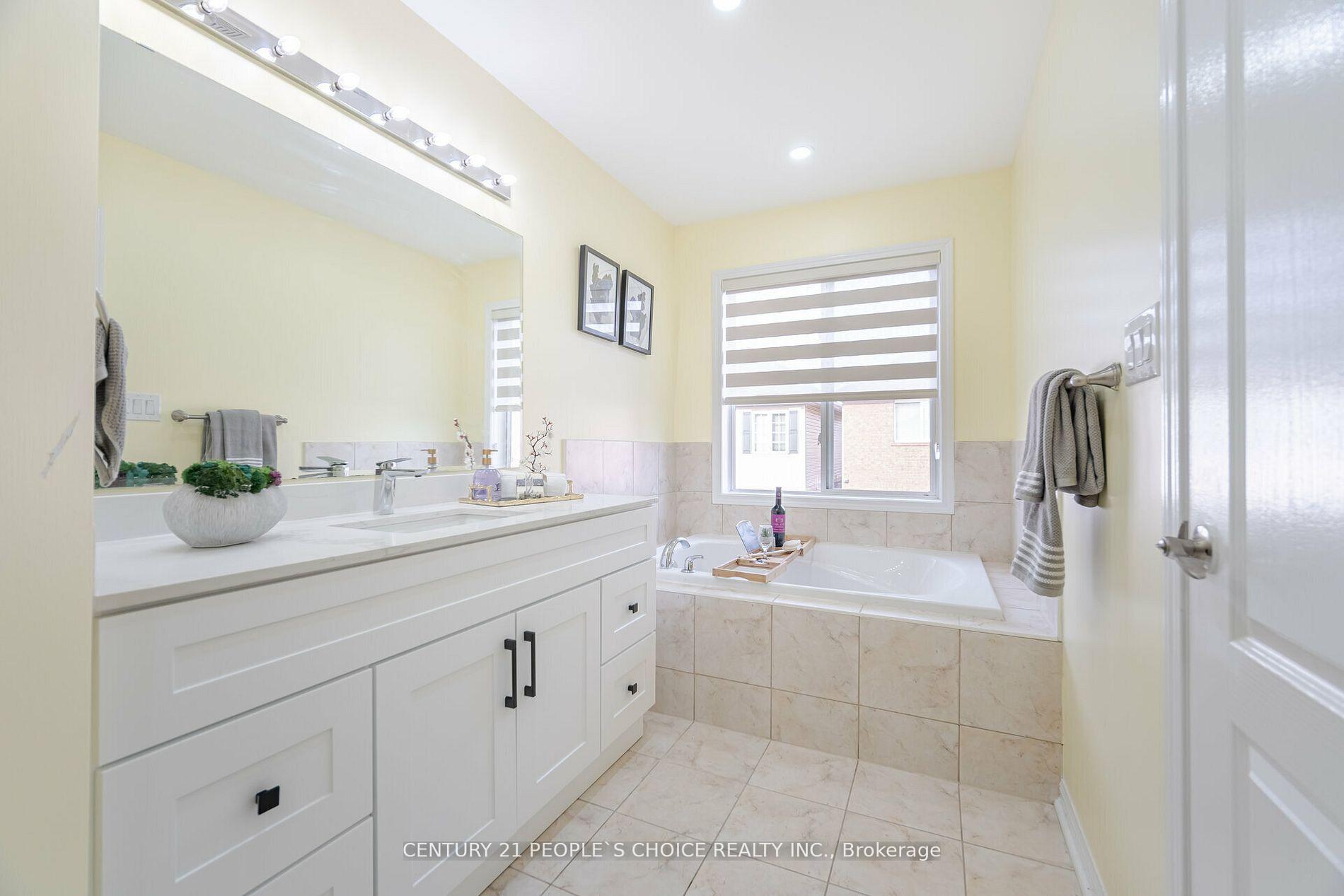 Photo 22 of 9717 Creditview Road, Brampton, Credit Valley — HOMEH