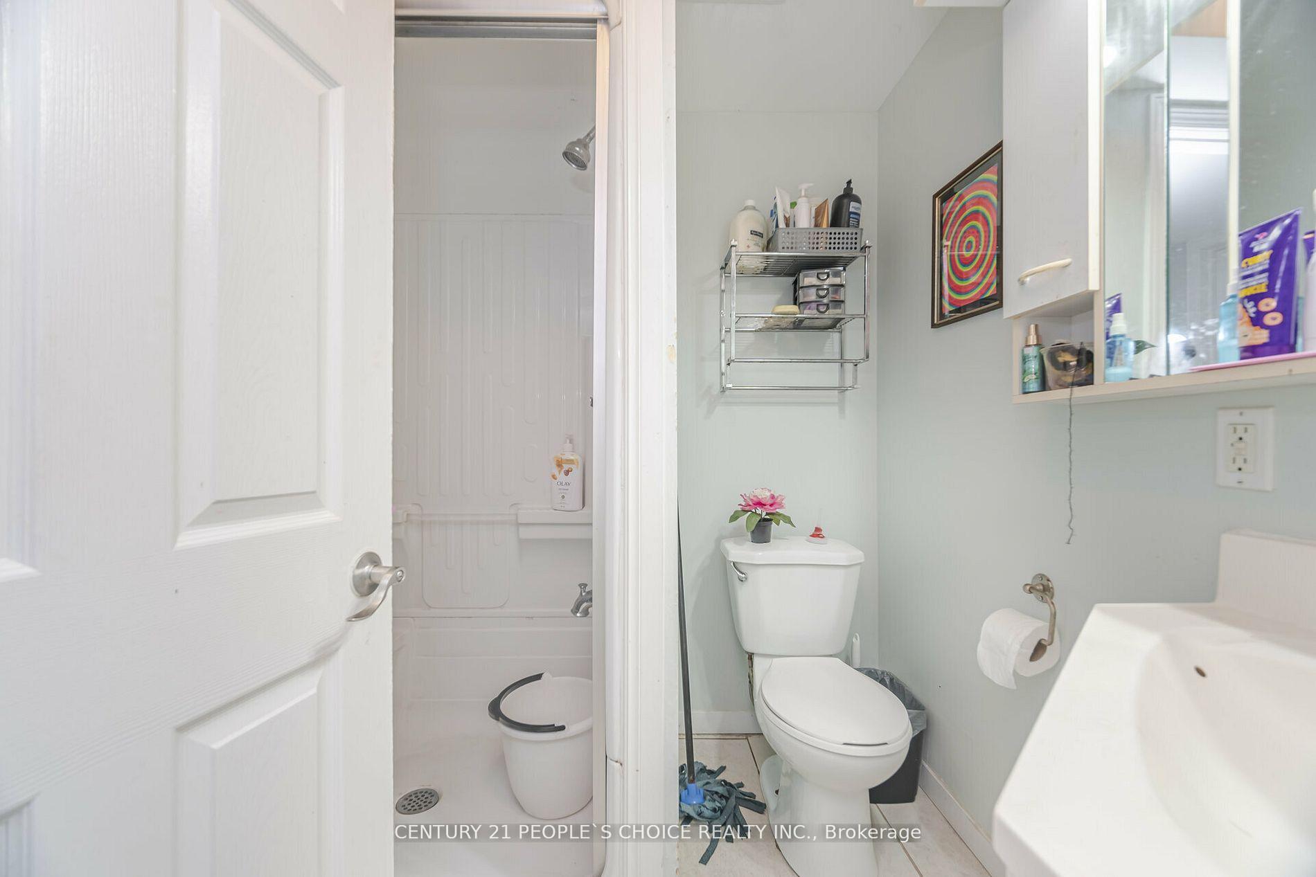 Photo 35 of 9717 Creditview Road, Brampton, Credit Valley — HOMEH