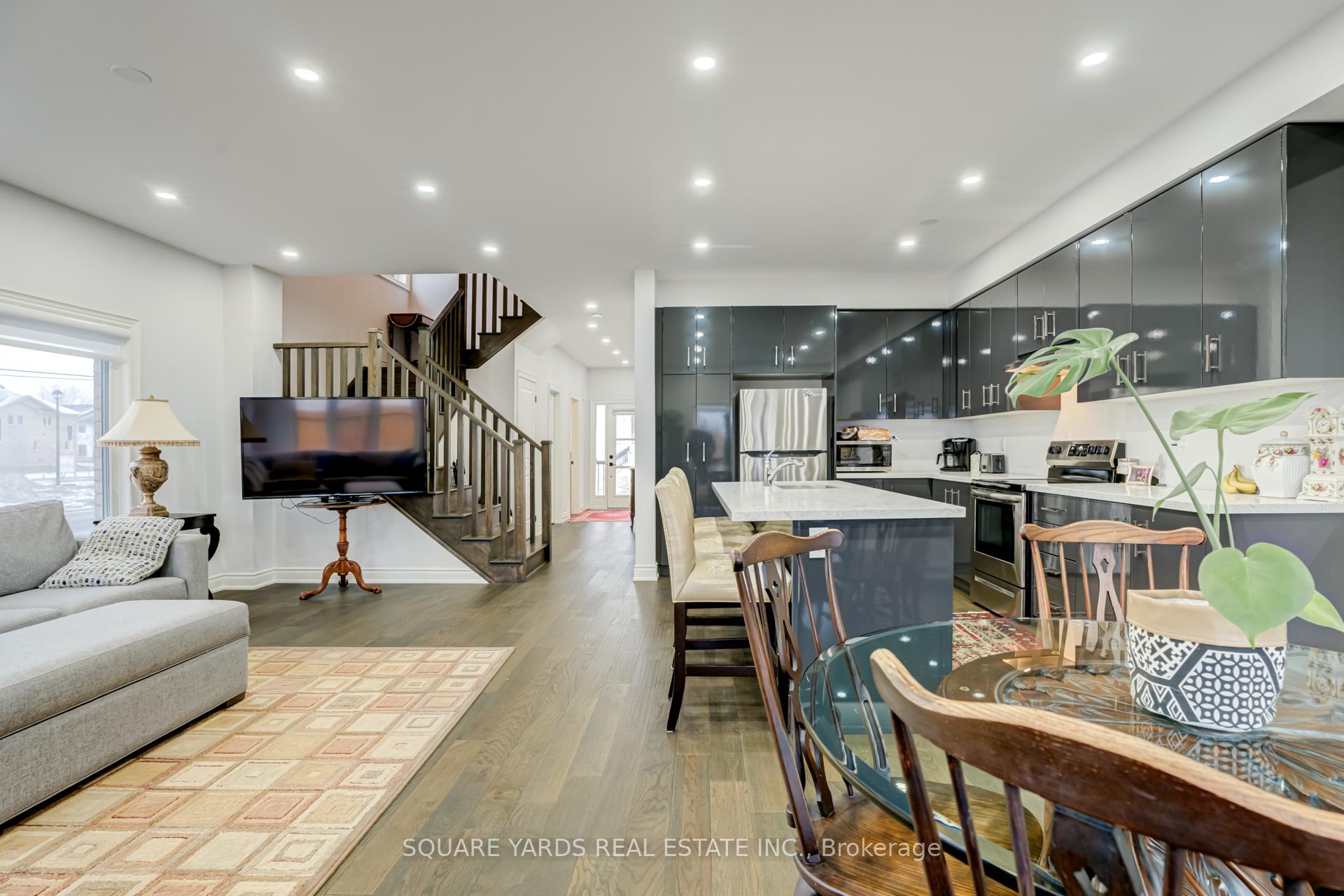 Photo 13 of 1 Allinson Lane, Uxbridge — HOMEH