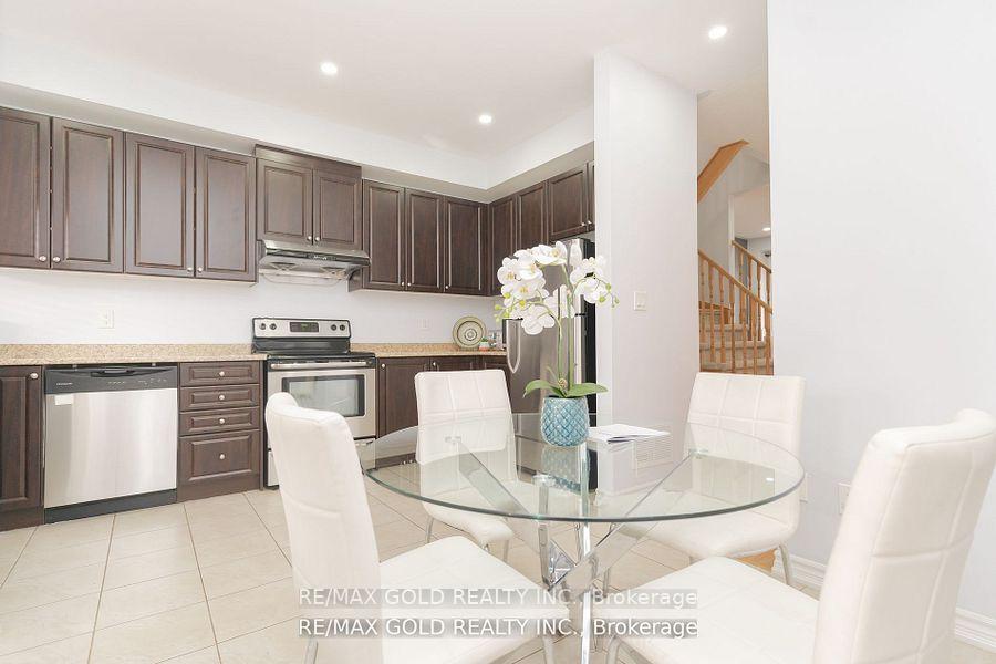 Photo 29 of 25 Telegraph Street, Brampton, Heart Lake East — HOMEH