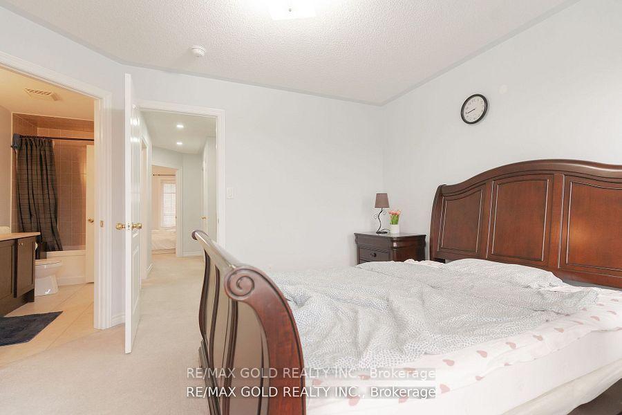 Photo 20 of 25 Telegraph Street, Brampton, Heart Lake East — HOMEH