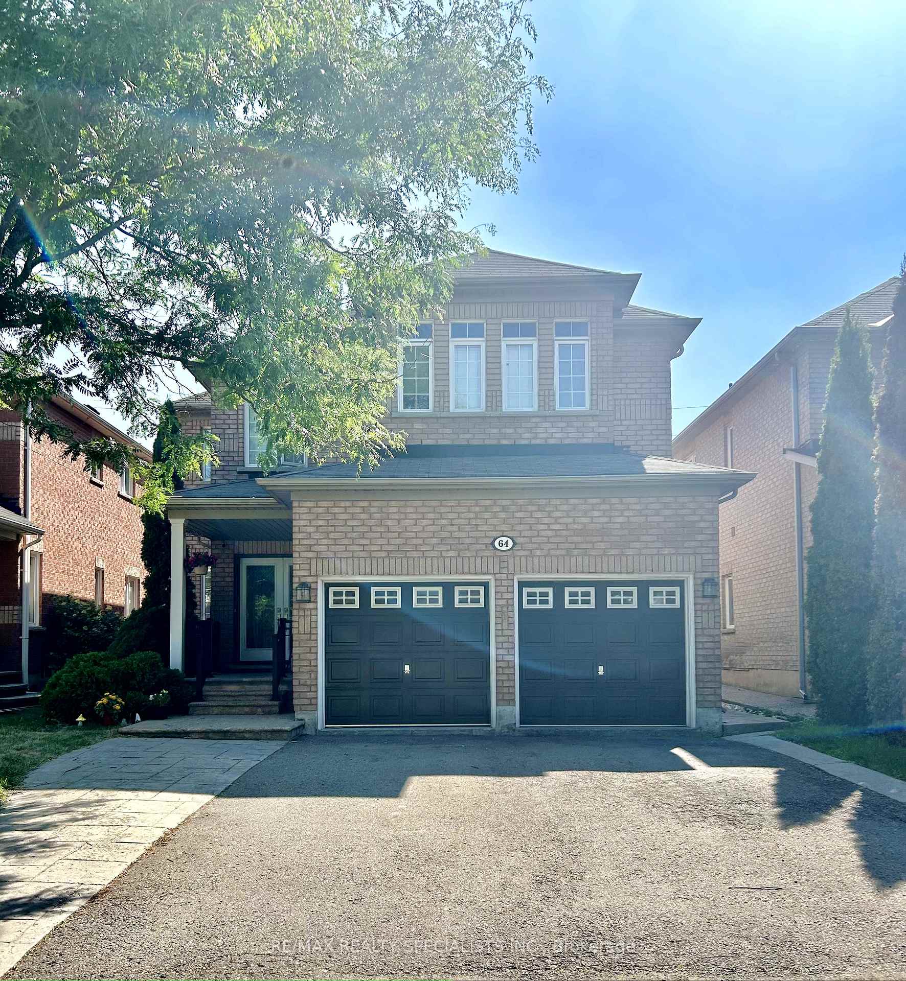 Front of 64 Mossgrove Crescent